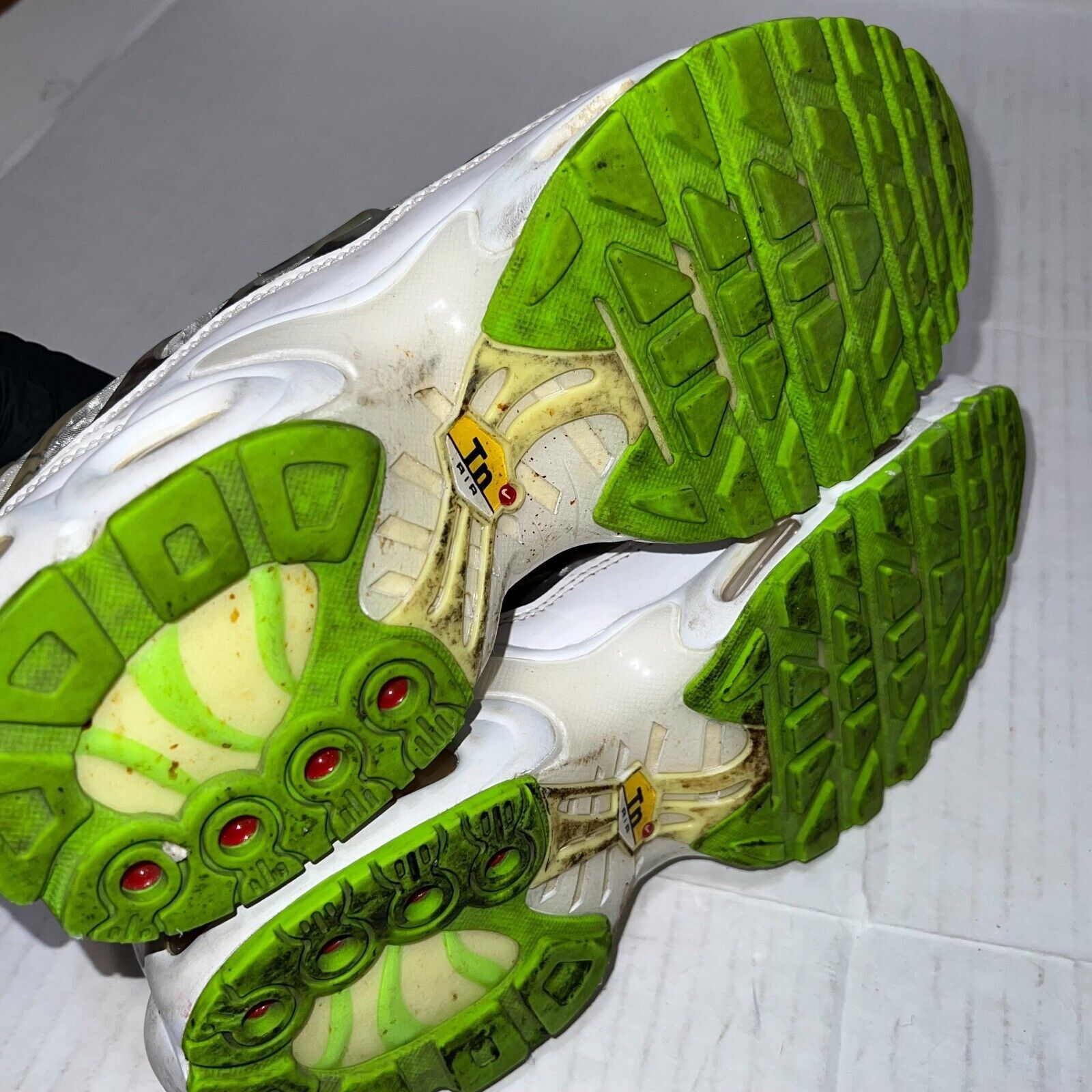 Nike Nike Women's Size 8 Air Max Plus LX White Retro BQ4803-100 Size US 8 / IT 38 - 14 Thumbnail