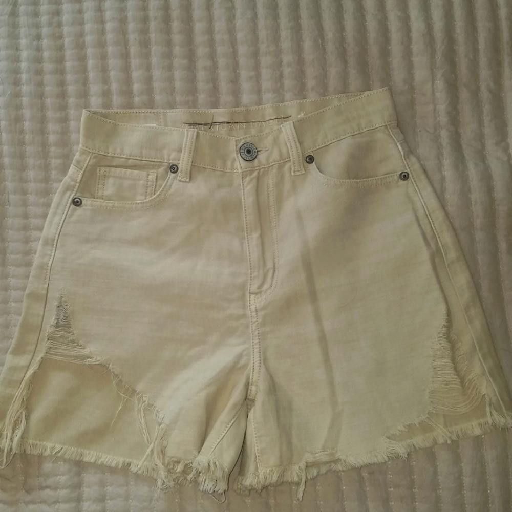 Designer American Eagle Beige Shorts Size 0 Size 25" / US 0 / IT 36 - 2 Thumbnail