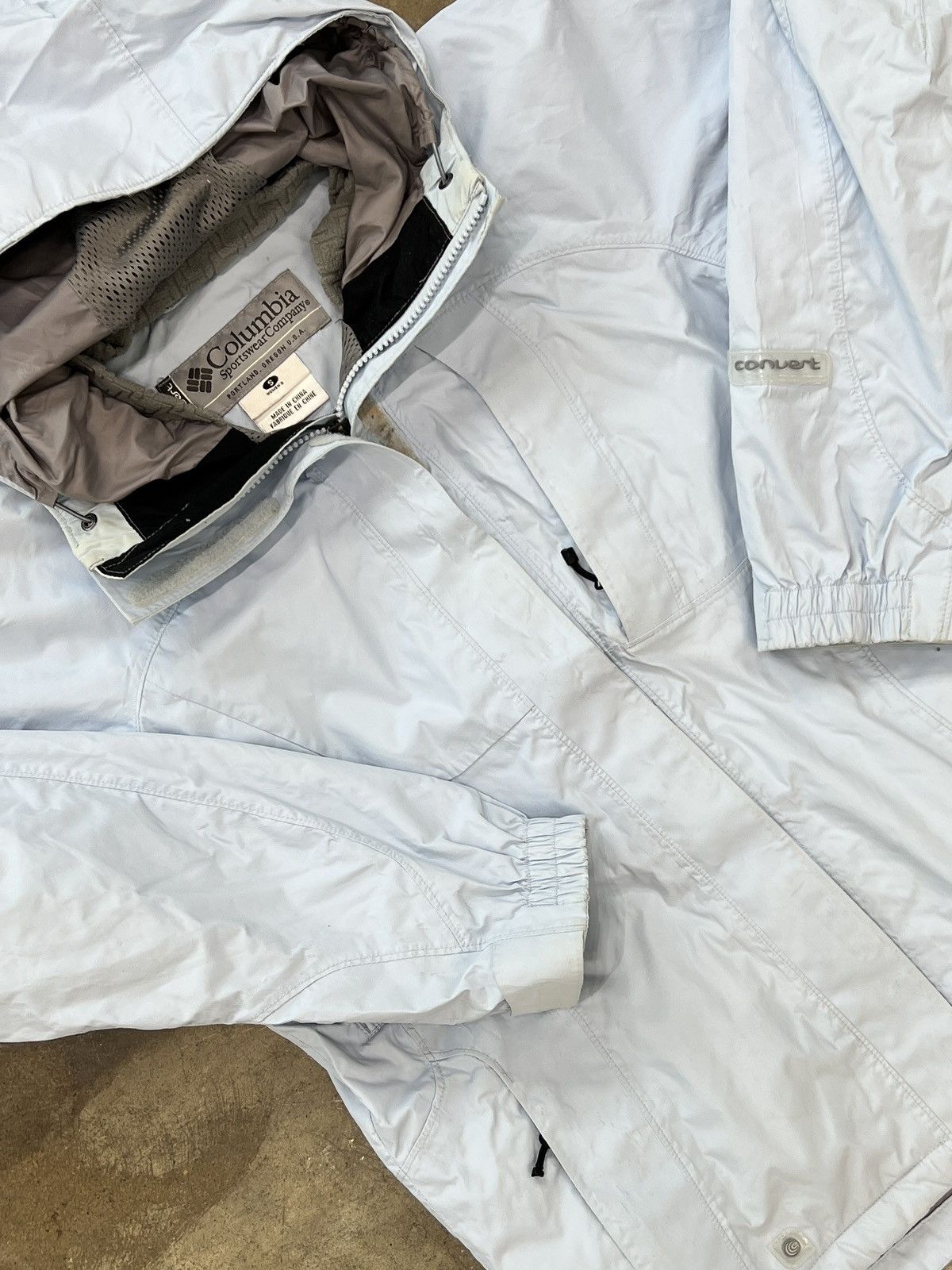 Columbia × Vintage Vintage Columbia Velocit Windbreaker Jacket Women's Small Size S / US 4 / IT 40 - 1 Thumbnail