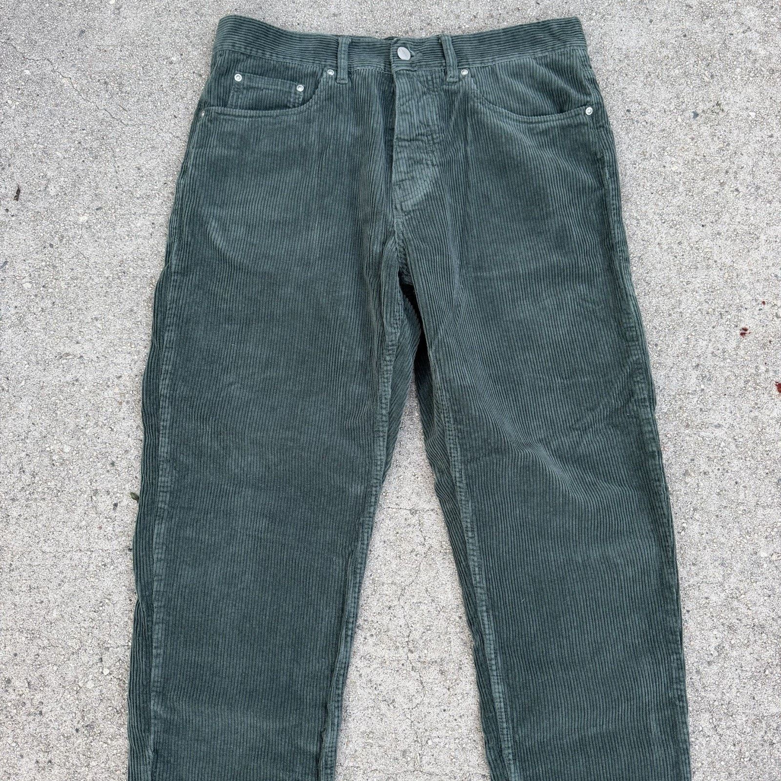 Carhartt × Carhartt Wip × Hypebeast Carhartt WIP Work In Progress Newel Corduroy Pants Size 32 Size US 32 / EU 48 - 2 Thumbnail