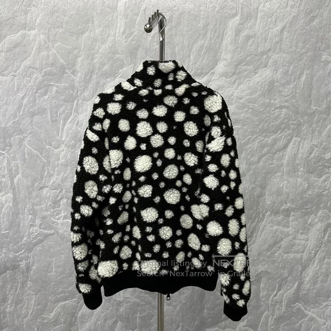 Louis Vuitton louis vuitton black and white polka dot jacket. Size S / US 4 / IT 40 - 5 Thumbnail