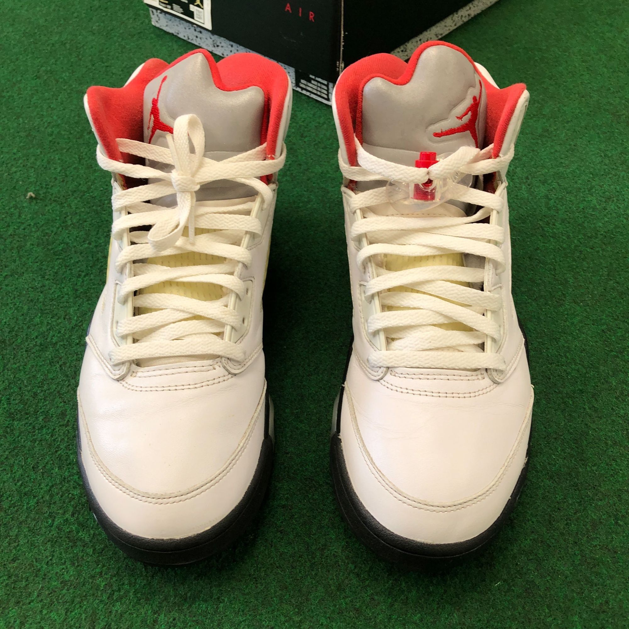Nike Pre-Owned Air Jordan 5 Retro ‘Fire Red’ 2020 - Size 10 Size US 10 / EU 43 - 3 Thumbnail