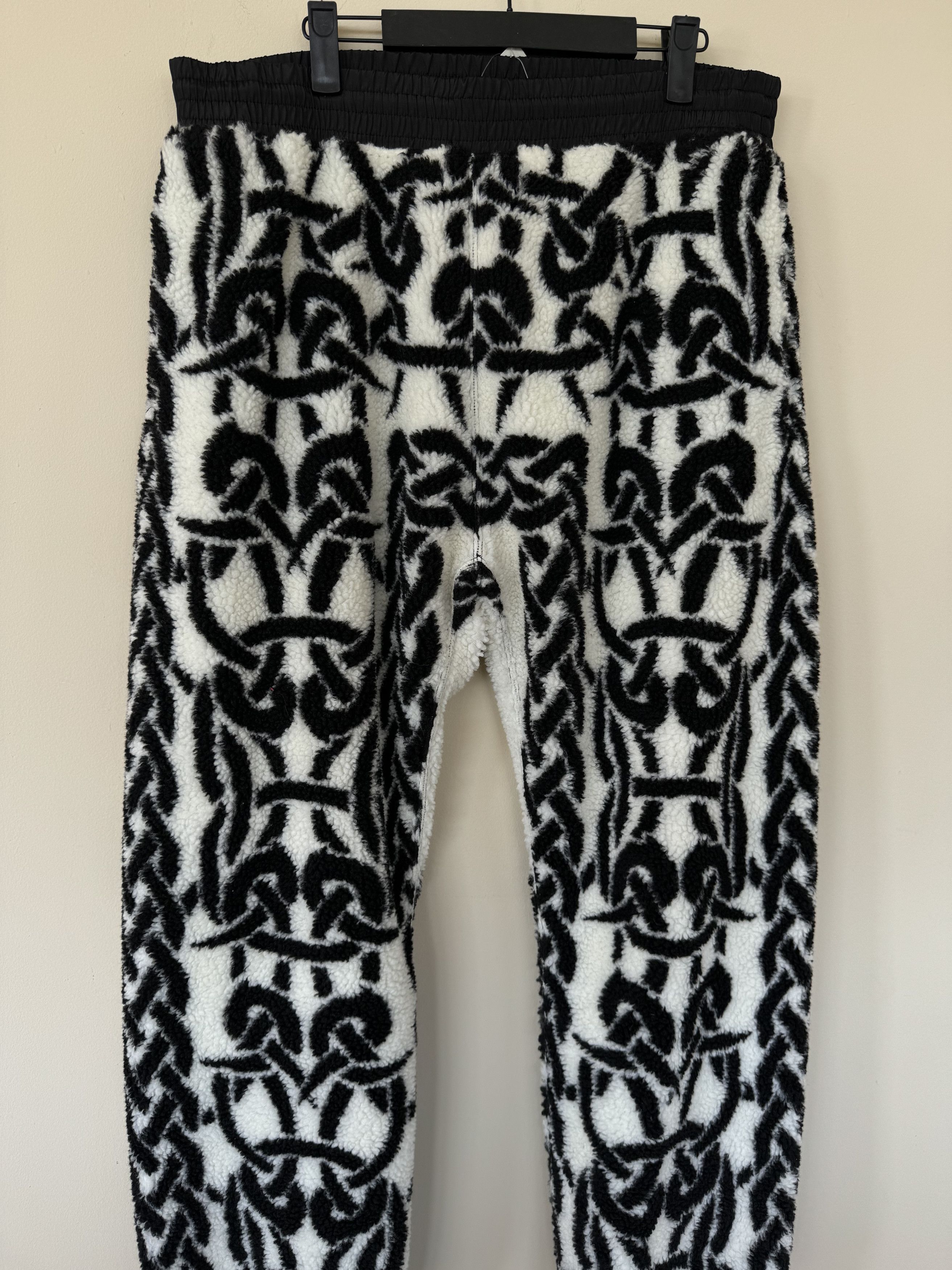 Goretex Supreme Tribal Gortex Fleece Sweatpants NWT Size US 34 / EU 50 - 2 Thumbnail