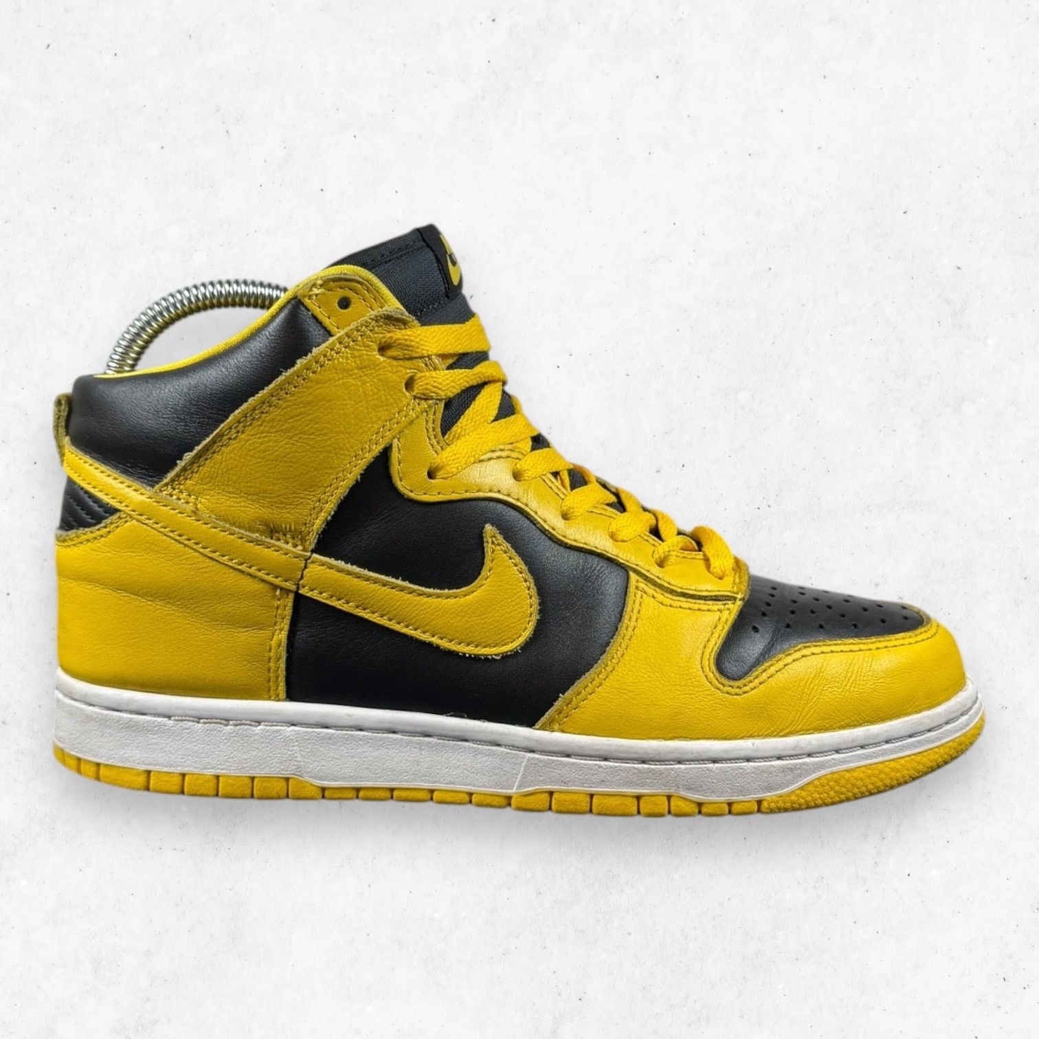 Nike Nike Dunk High SP Varsity Maize Iowa Black Yellow Sz 8 Size US 8 / EU 41 - 1 Thumbnail
