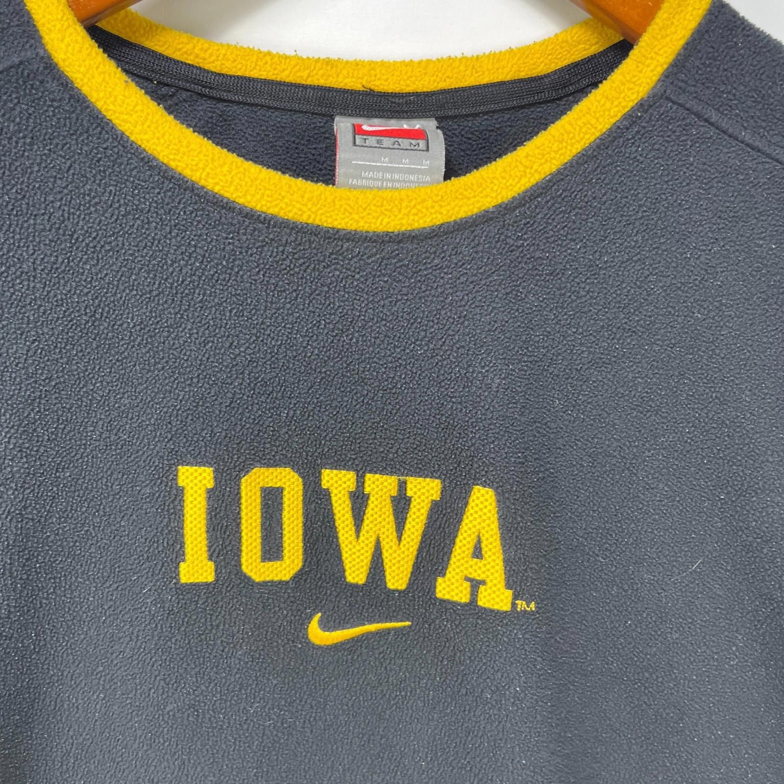Other Vintage Nike Iowa Hawkeyes Sweatshirt Medium Swoosh Size ONE SIZE - 3 Thumbnail