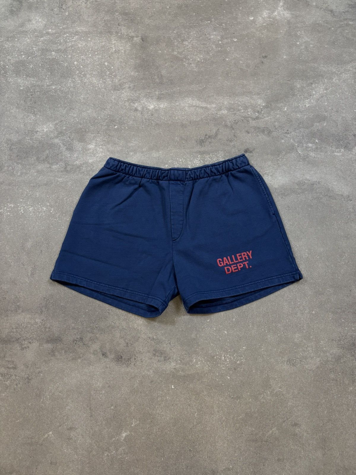 Gallery Dept. Gallery Dept Zuma Shorts, Vintage Navy Size US 38 / EU 54 - 1 Thumbnail