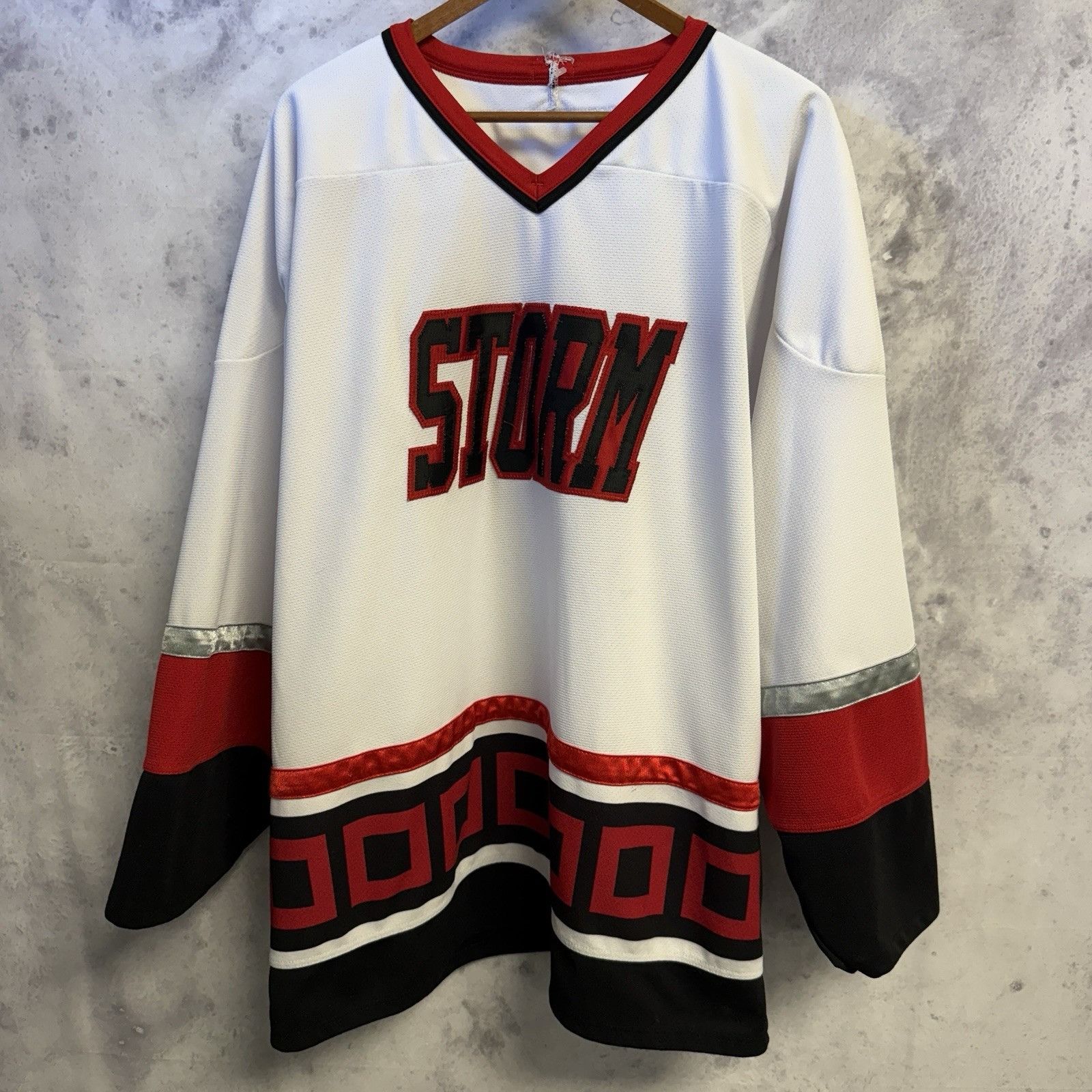 Vintage Vinage Storm Hockey Jersey Mens XL 24.5x31 White AK Size US XL / EU 56 / 4 - 1 Thumbnail