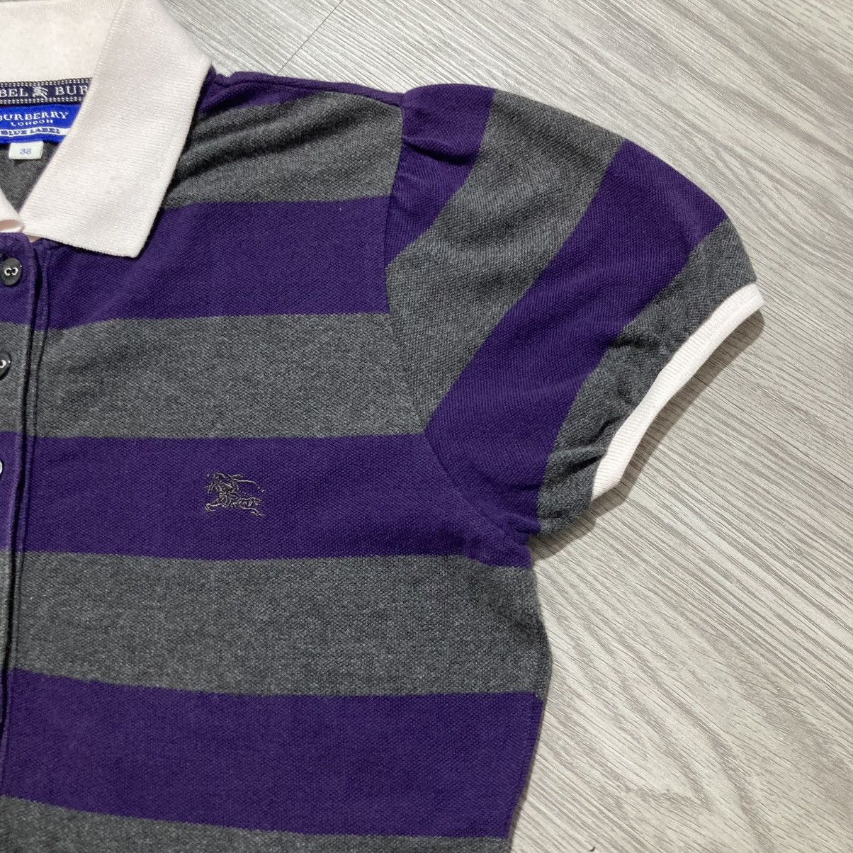Burberry Vintage Burberry Blue Label Women Polo Tee Stripe Luxuruy Size XS / US 0-2 / IT 36-38 - 6 Thumbnail