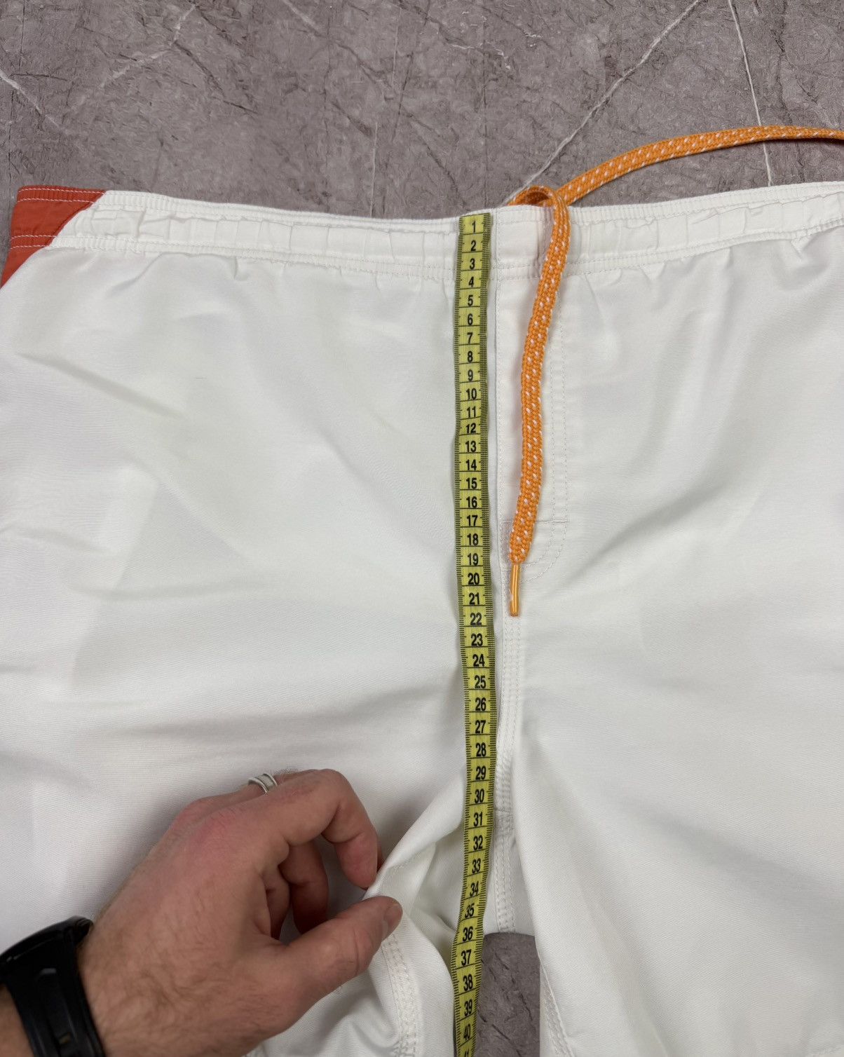Nike Nike vintage shorts big logo Size US 34 / EU 50 - 14 Thumbnail