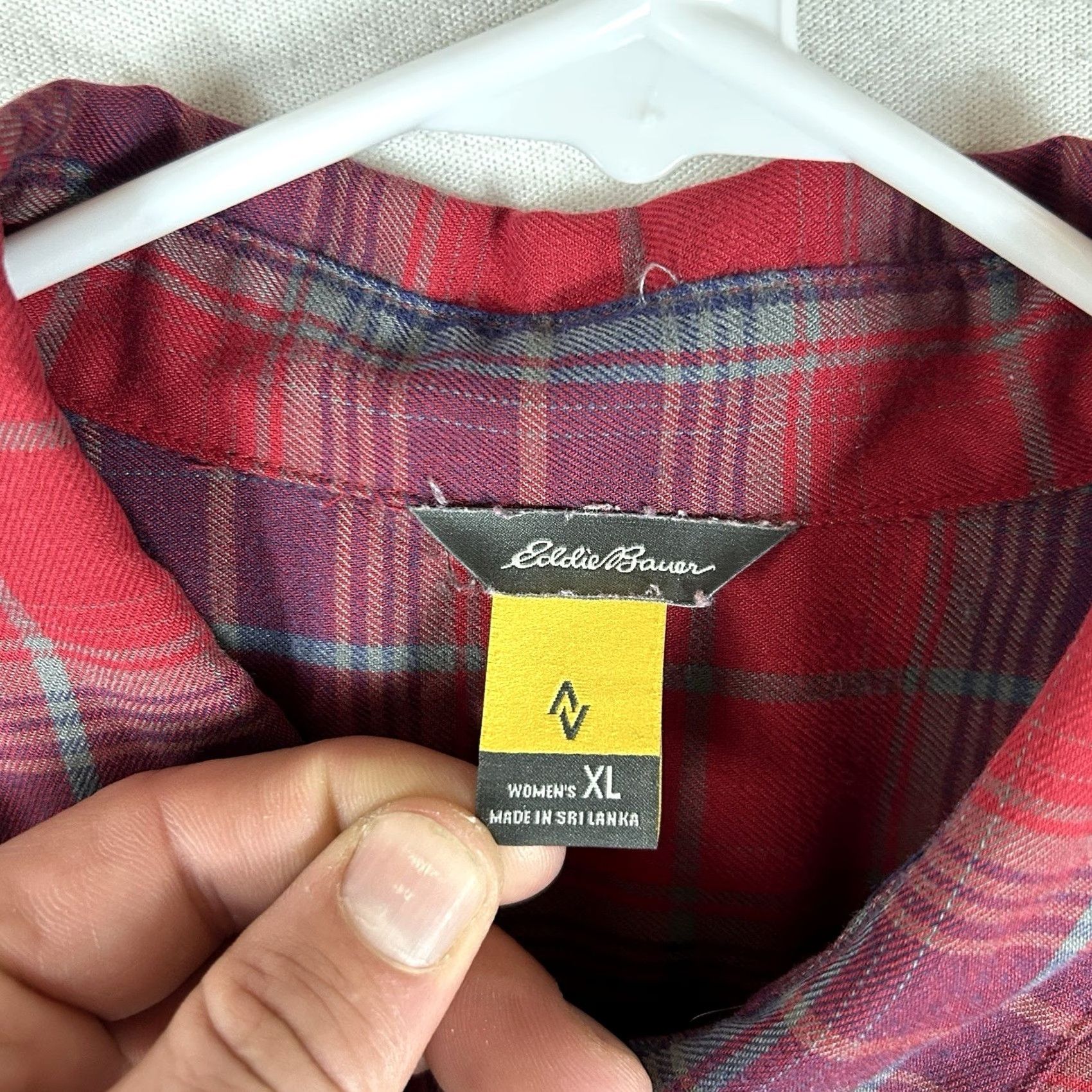 Eddie Bauer Eddie Bauer First Ascent Button Up Shirt Women's XL Plaid Long Sleeve Hiking Top Size XL / US 12-14 / IT 48-50 - 3 Thumbnail