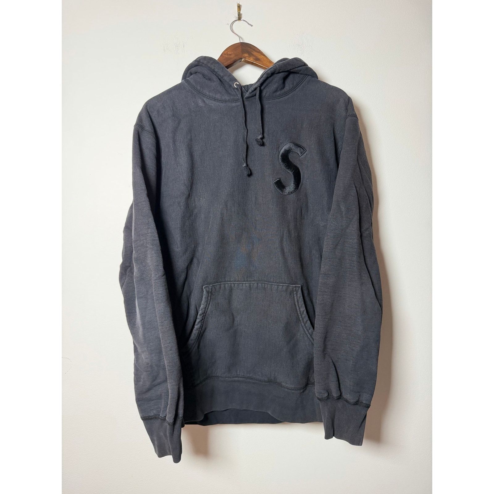 Supreme Supreme tonal s logo hoodie Size US XL / EU 56 / 4 - 2 Thumbnail