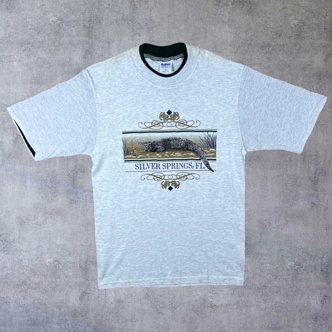 Vintage VINTAGE 90’s Silver Springs Alligator Souvenir Graphic Grey T-Shirt M L Shirt Mens Grey 90s Souvenir Spellout Graphic Size US L / EU 52-54 / 3 - 2 Thumbnail