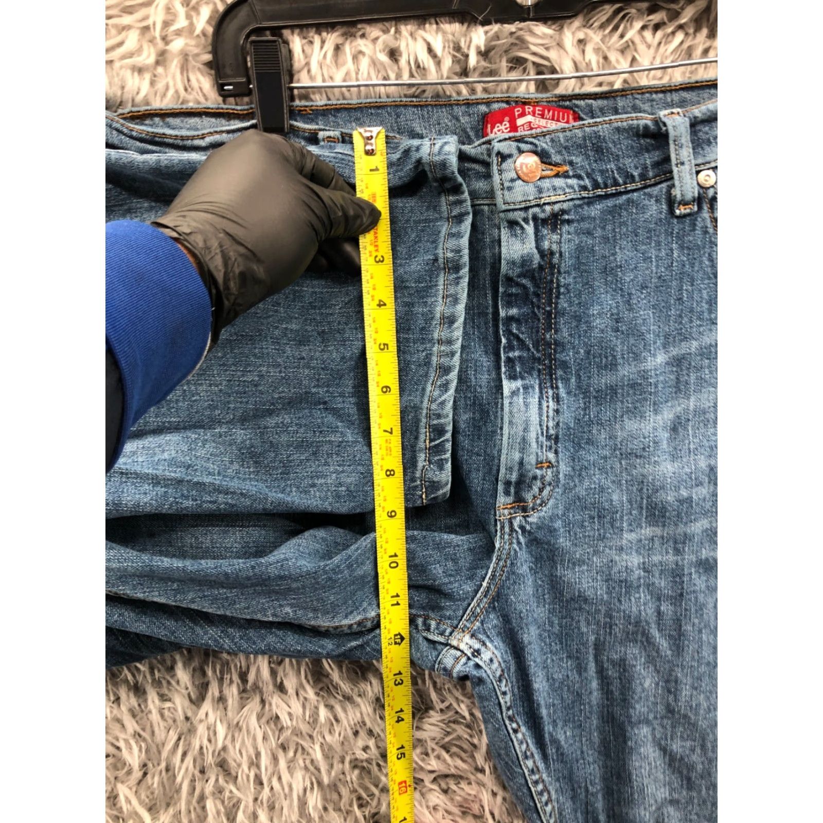 Lee Lee Jeans Mens Size 42x30 Straight Leg Mid Rise Medium Wash Blue Denim Jeans Regular 42in Inseam 5-Pocket Denim Blue Lee Size US 42 / EU 58 - 4 Thumbnail
