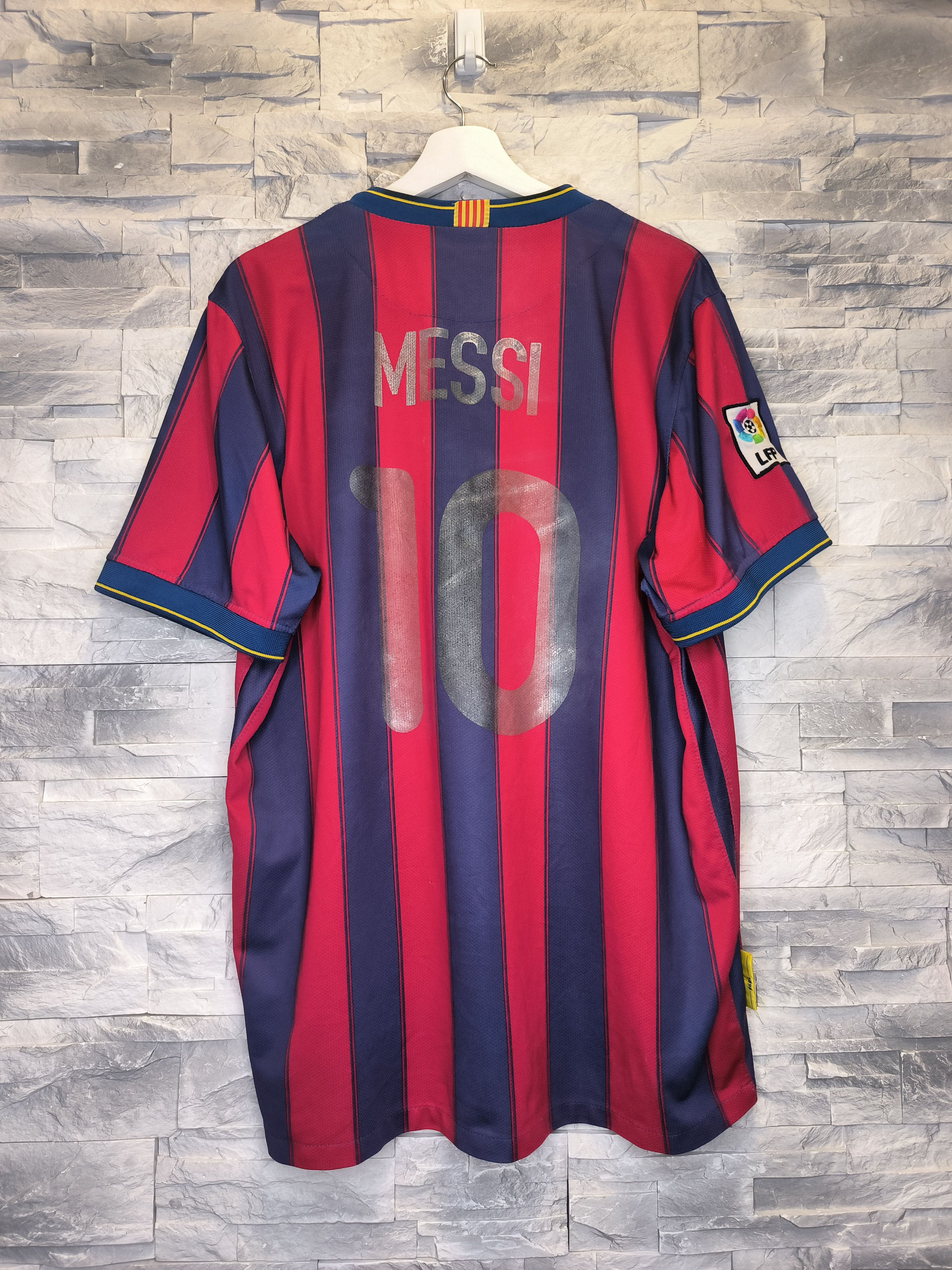 Nike Vintage Nike FC Barcelona Messi Jersey Shirt 2009/2010 Size US XL / EU 56 / 4 - 4 Thumbnail