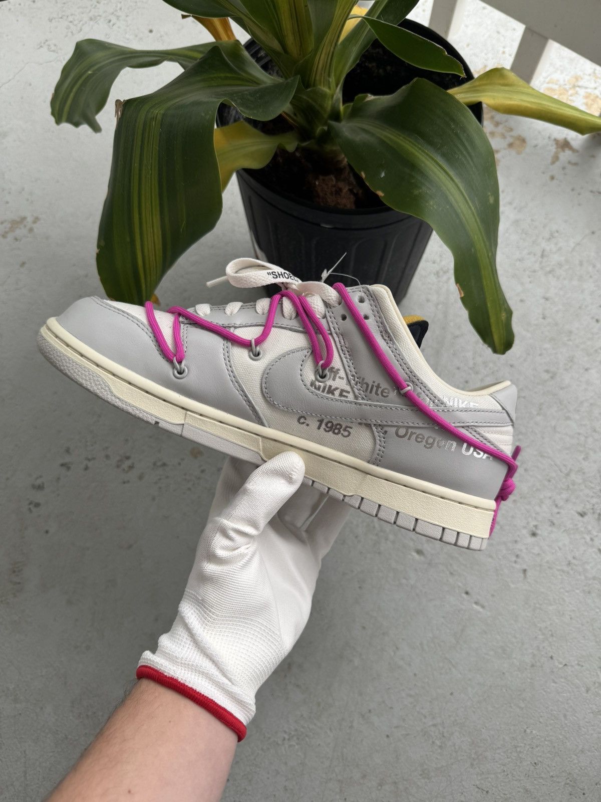 Nike OFF WHITE Nike Lot 30 Low Dunk Sneakers Size US 10 / EU 43 - 4 Thumbnail