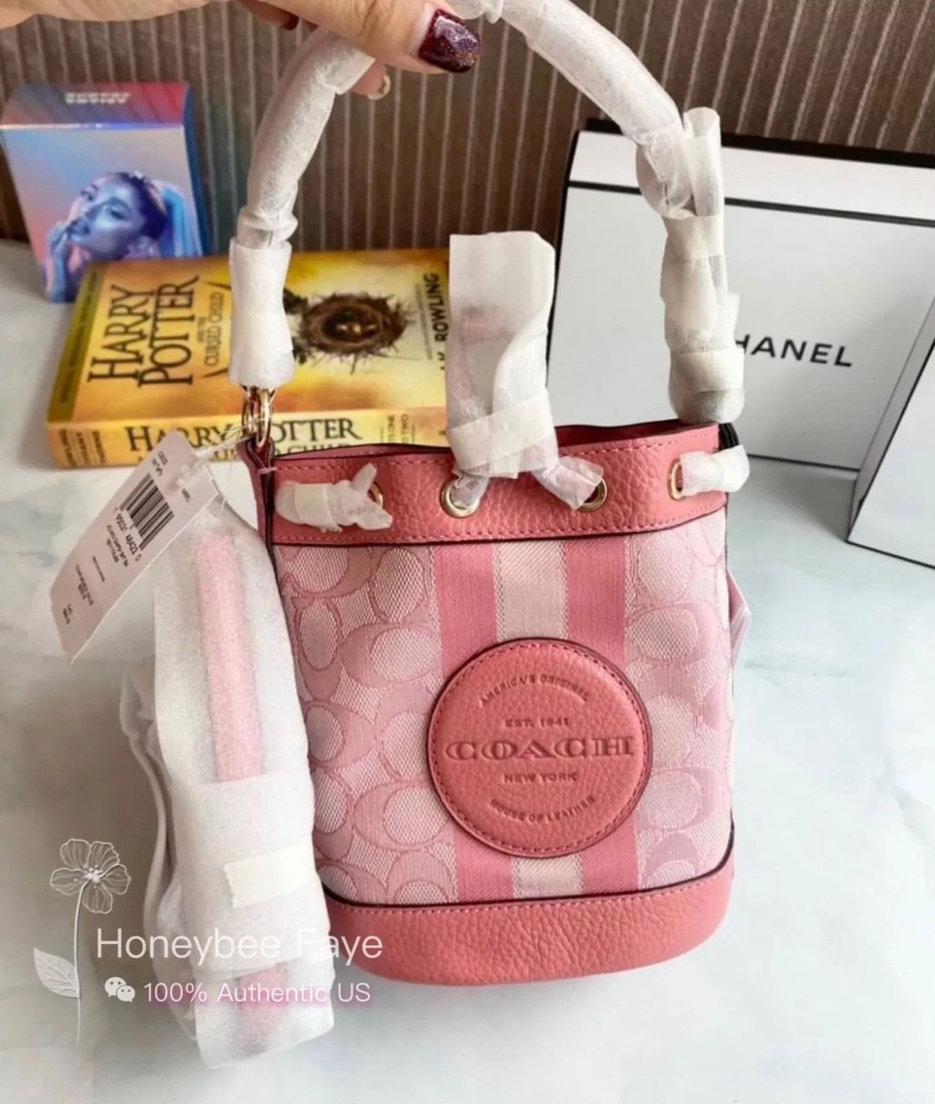 Coach Mini Dempsey Bucket Bag In Signature Jacquard C8322 Size ONE SIZE - 1 Thumbnail