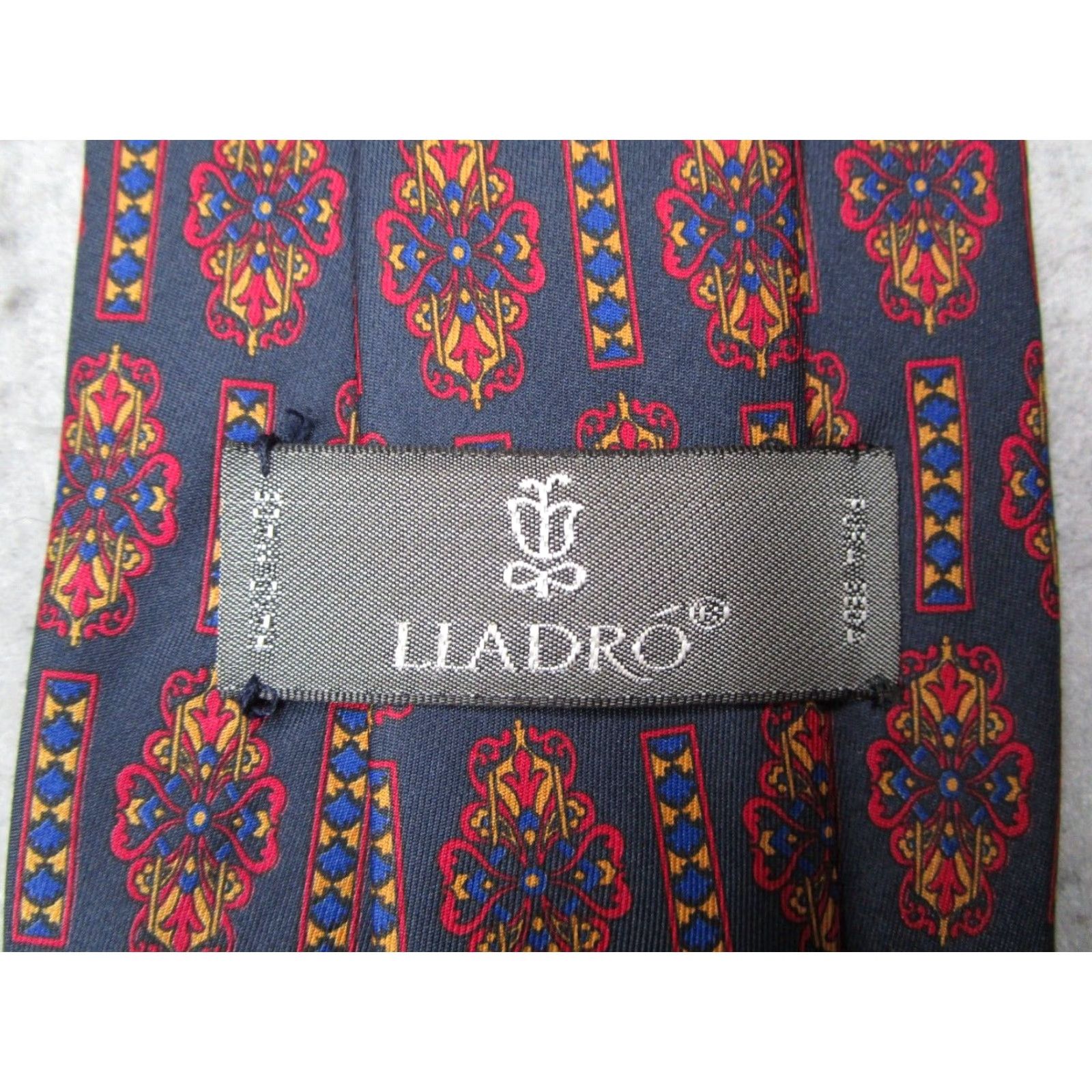 Vintage VINTAGE Lladro Men's Blue Silk Neck Tie Geometric Abstract Woven Classic 57-60 inches Spain Size ONE SIZE - 2 Thumbnail