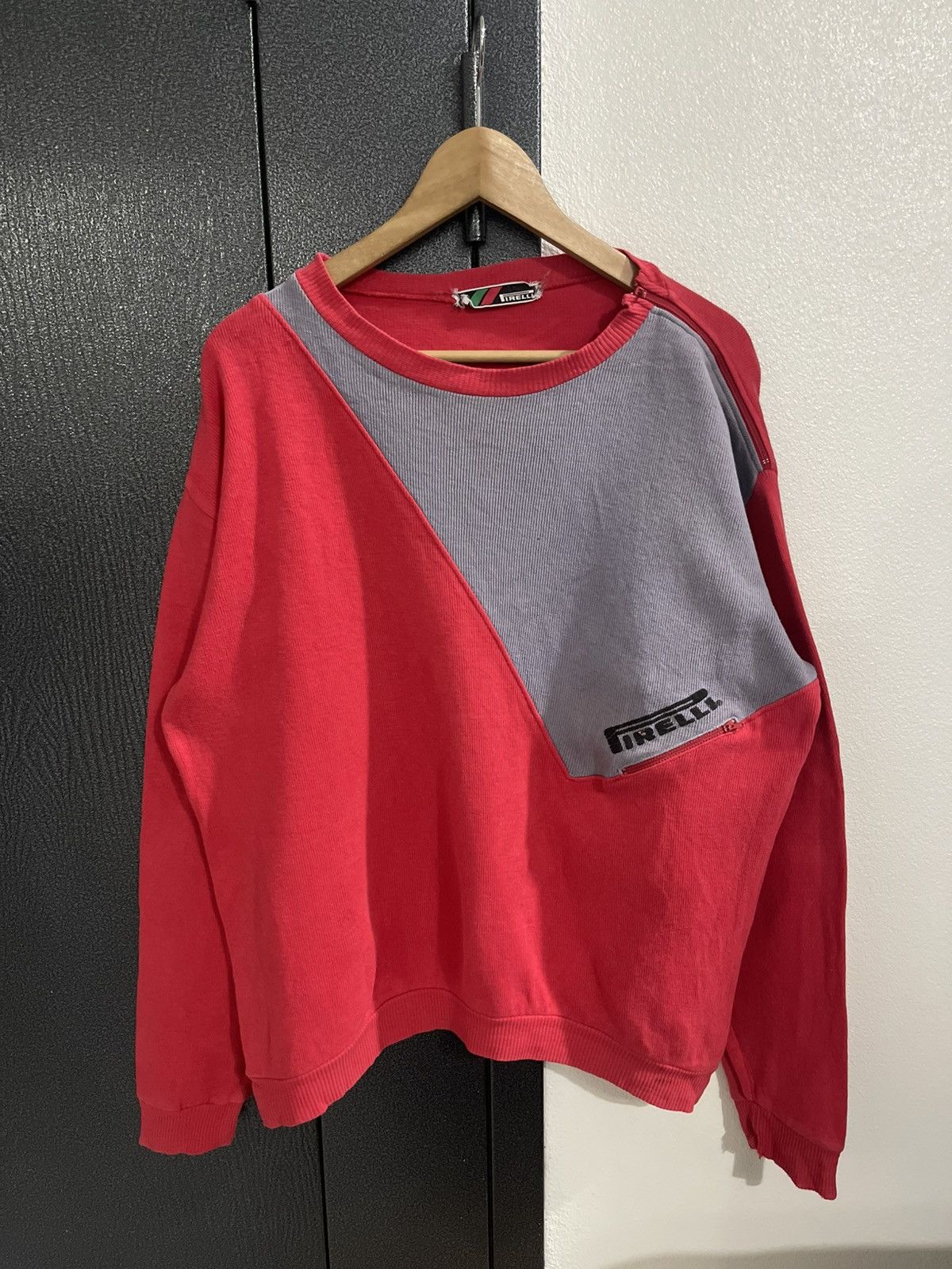 Pirelli Vintage Pirelli Racing Sweatshirt Size US XL / EU 56 / 4 - 1 Thumbnail
