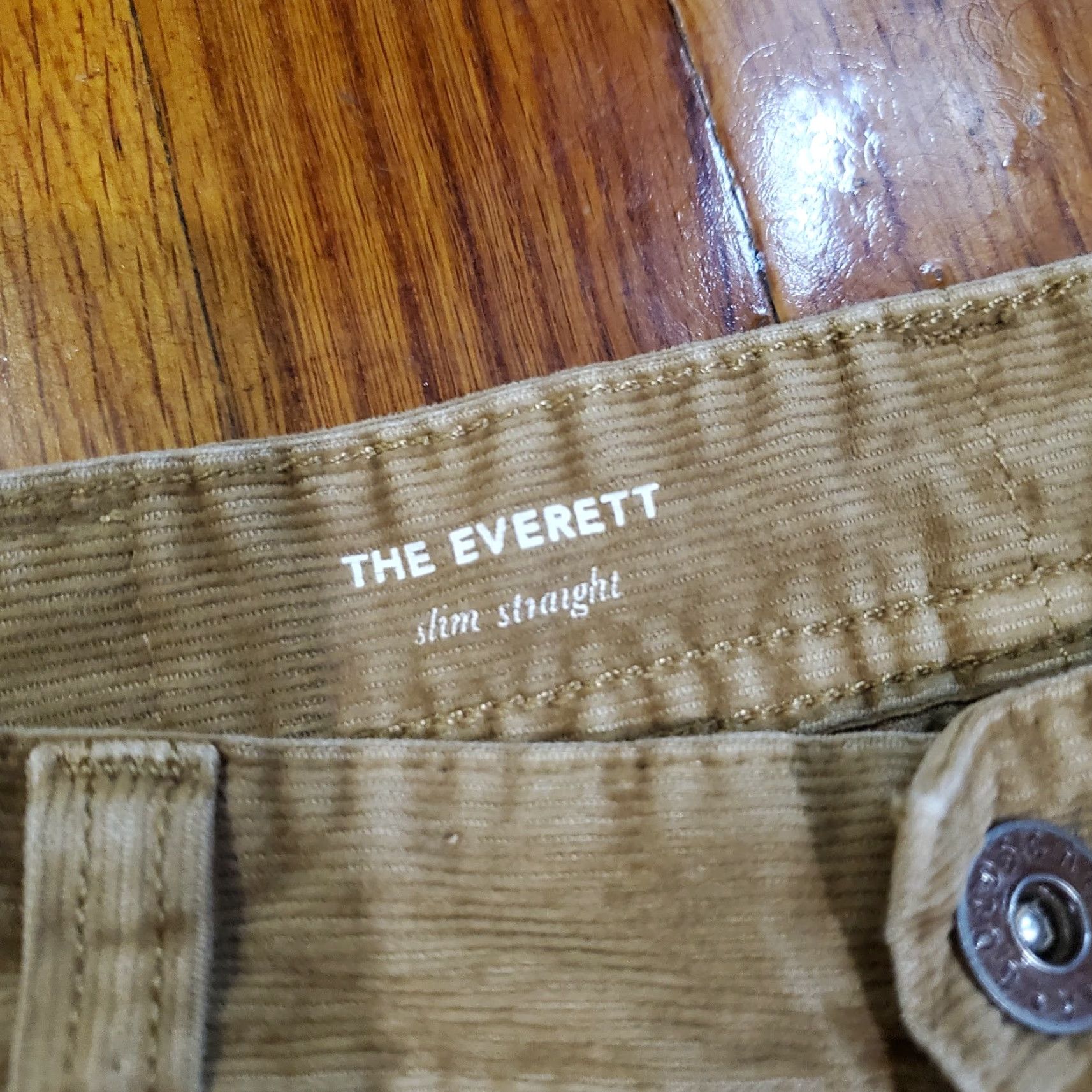VINTAGE AG Adriano Goldschmied The Everett Jeans Pants Mens 30x34 Slim Straight USA Made Corduroy Brown 5-Pocket Style