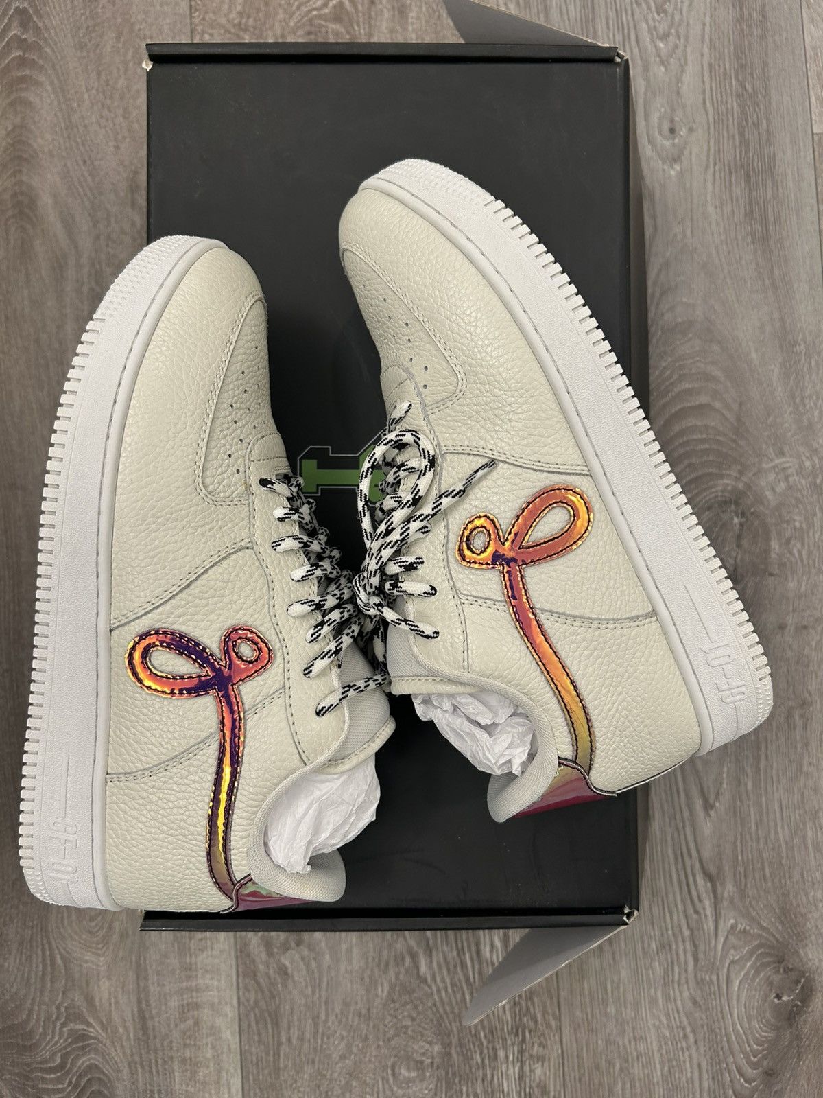 John Geiger John Geiger GF-01 Iridescent Size US 9 / EU 42 - 4 Thumbnail