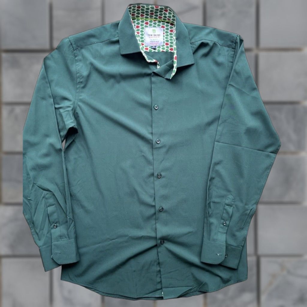 Vintage Tom Baine Button-Up Shirt Green Holiday Solid M Christmas Preppy Mens Shirt Size US M / EU 48-50 / 2 - 1 Thumbnail