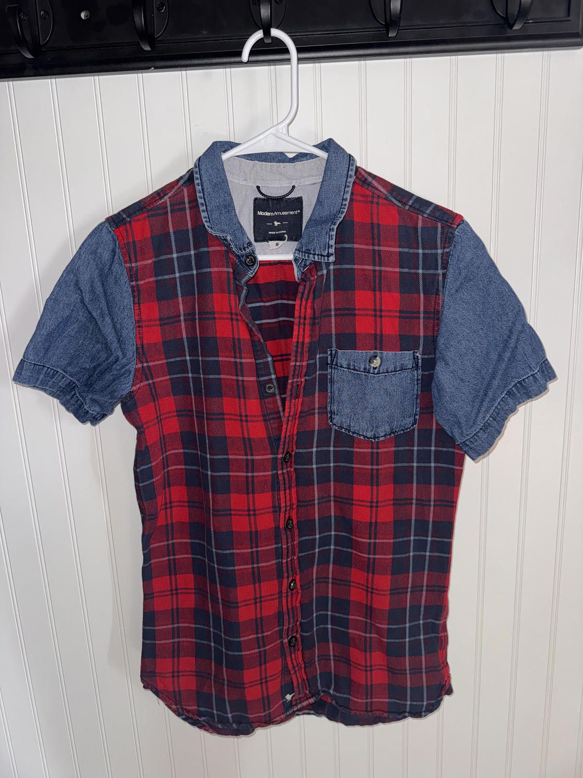 Modern Amusement Modern Amusement Men's Short Sleeve Plaid and Denim Shirt, S Size US S / EU 44-46 / 1 - 1 Thumbnail