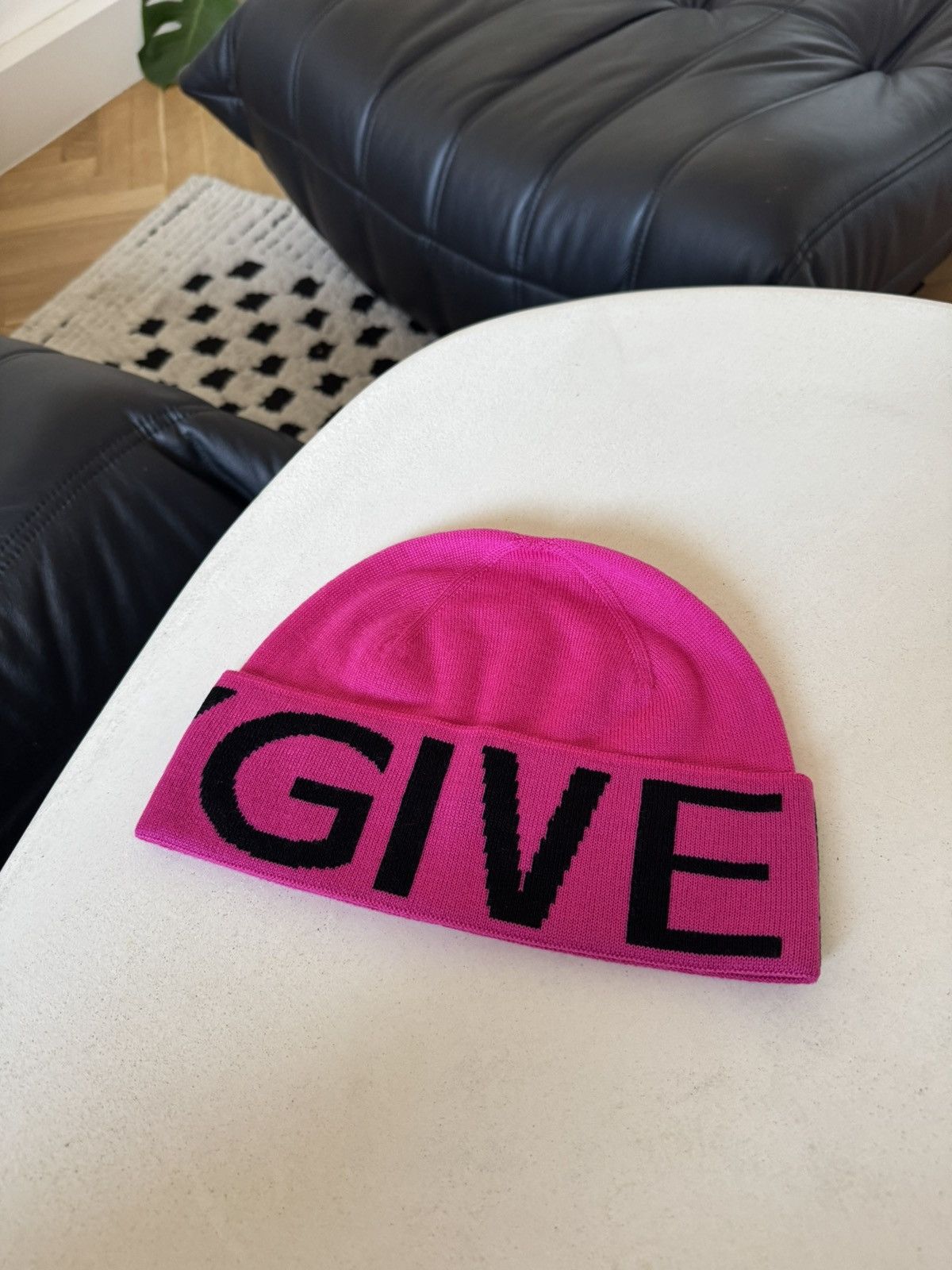 Givenchy Givenchy Intarsia Knit Logo Beanie Designer Luxury High End Size ONE SIZE - 1 Thumbnail