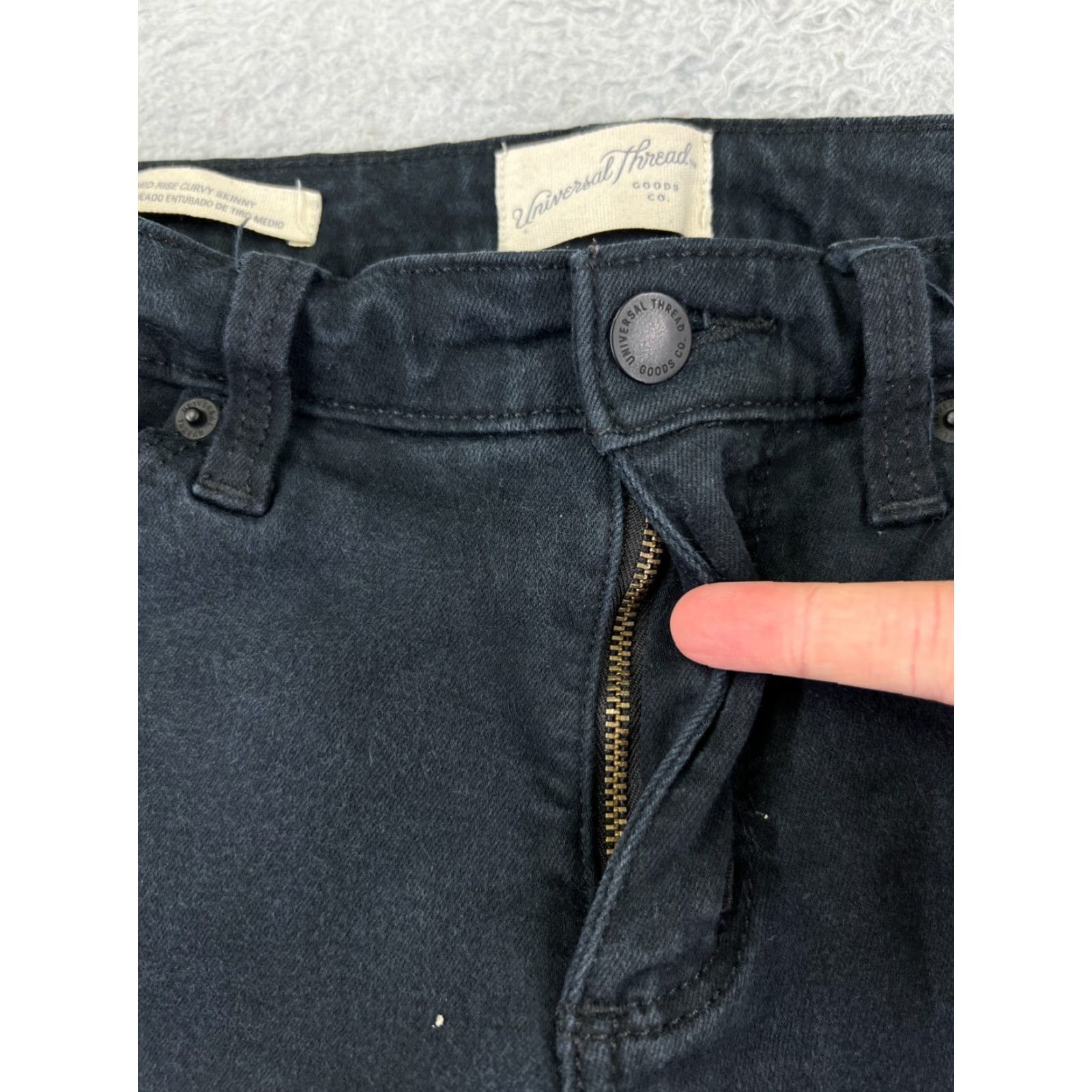 Vintage VINTAGE Universal Thread Women's Skinny Jeans Pants Size 8 Black Denim Cotton Slim Fit Size 30" / US 8 / IT 44 - 5 Thumbnail