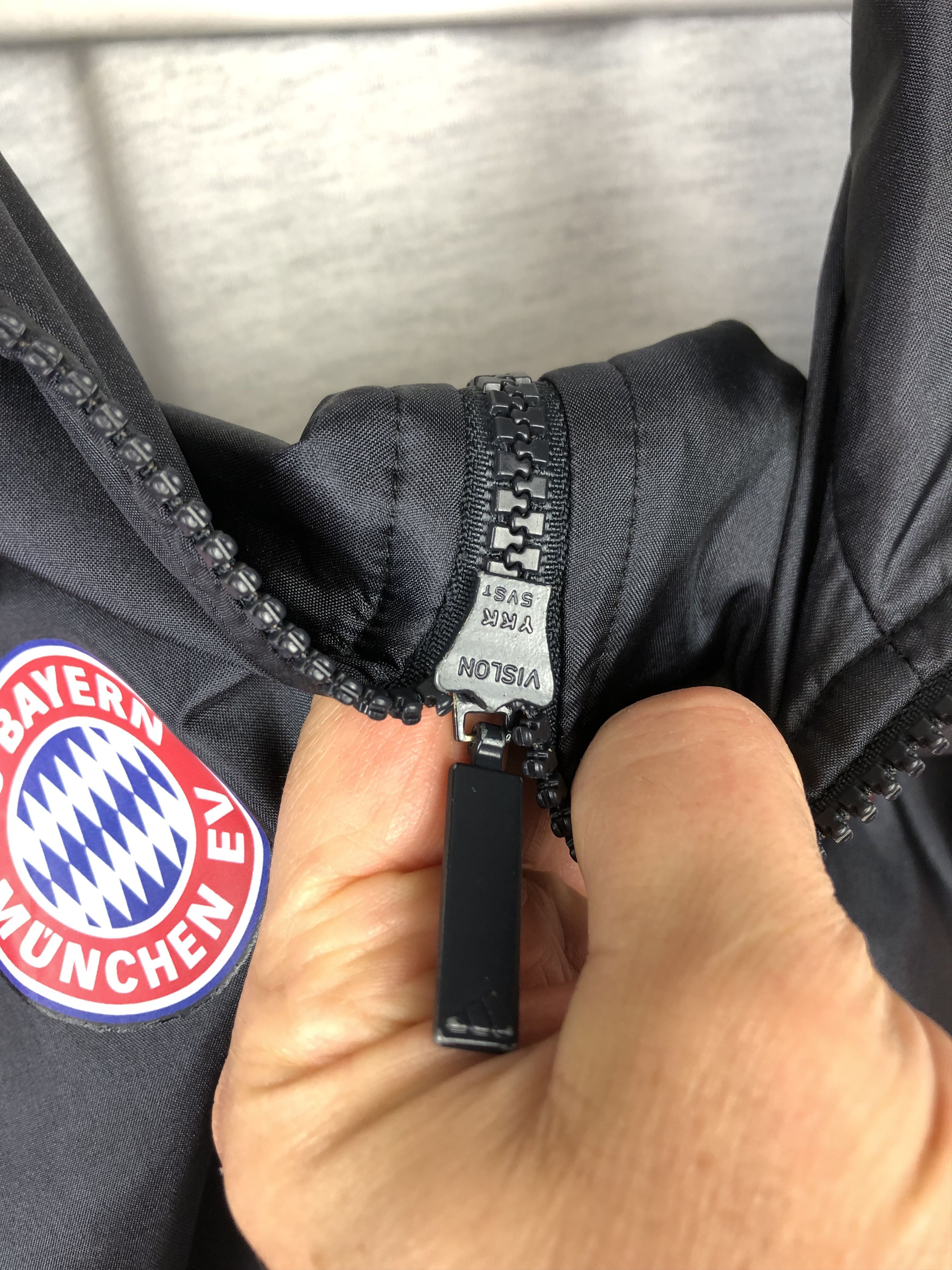 Adidas Vintage Bayern Munich Football Jacket Soccer Windbreaker Size US M / EU 48-50 / 2 - 3 Thumbnail