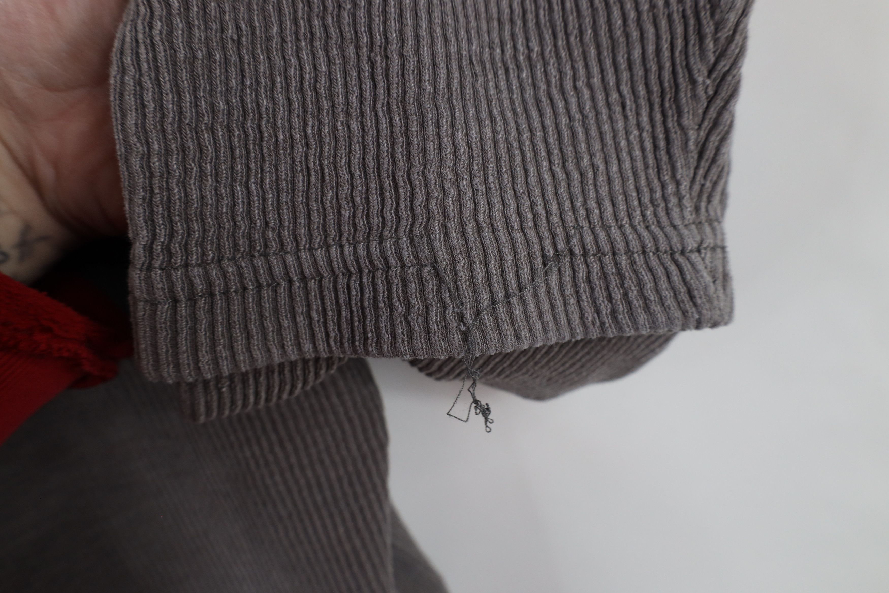Vintage Vintage 90s Streetwear Ribbed Knit Long Sleeve T-Shirt Gray Size US XXL / EU 58 / 5 - 4 Thumbnail