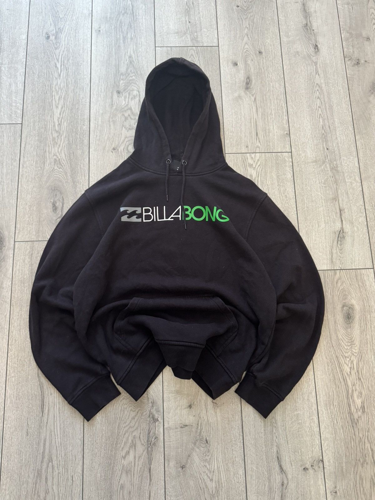 Billabong Vintage Billabong Y2K Hoodie Hype Big Logo Surf Japanesse Size US L / EU 52-54 / 3 - 2 Thumbnail