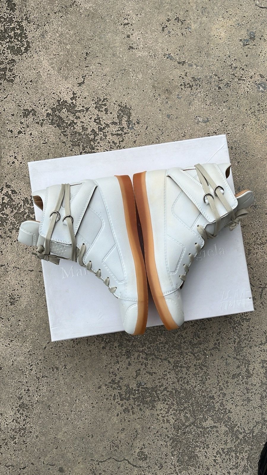 H&M × Maison Margiela Maison Margiela × H&M High-Top White Gum 2012 Size US 7.5 / EU 40-41 - 6 Thumbnail