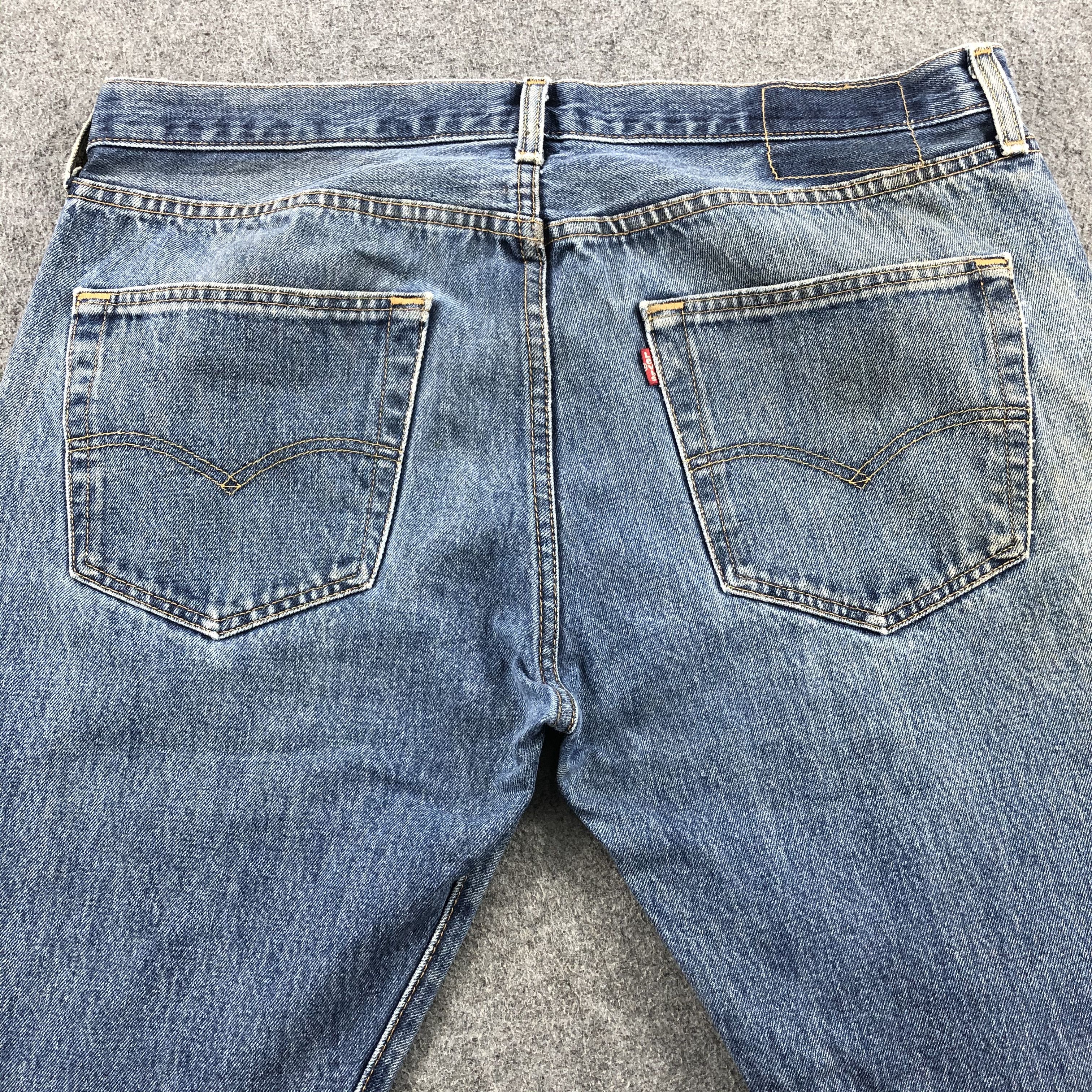 Levi's × Vintage Vintage Blue Wash Levis 501 Jeans-JM1803 Size US 39 - 6 Thumbnail