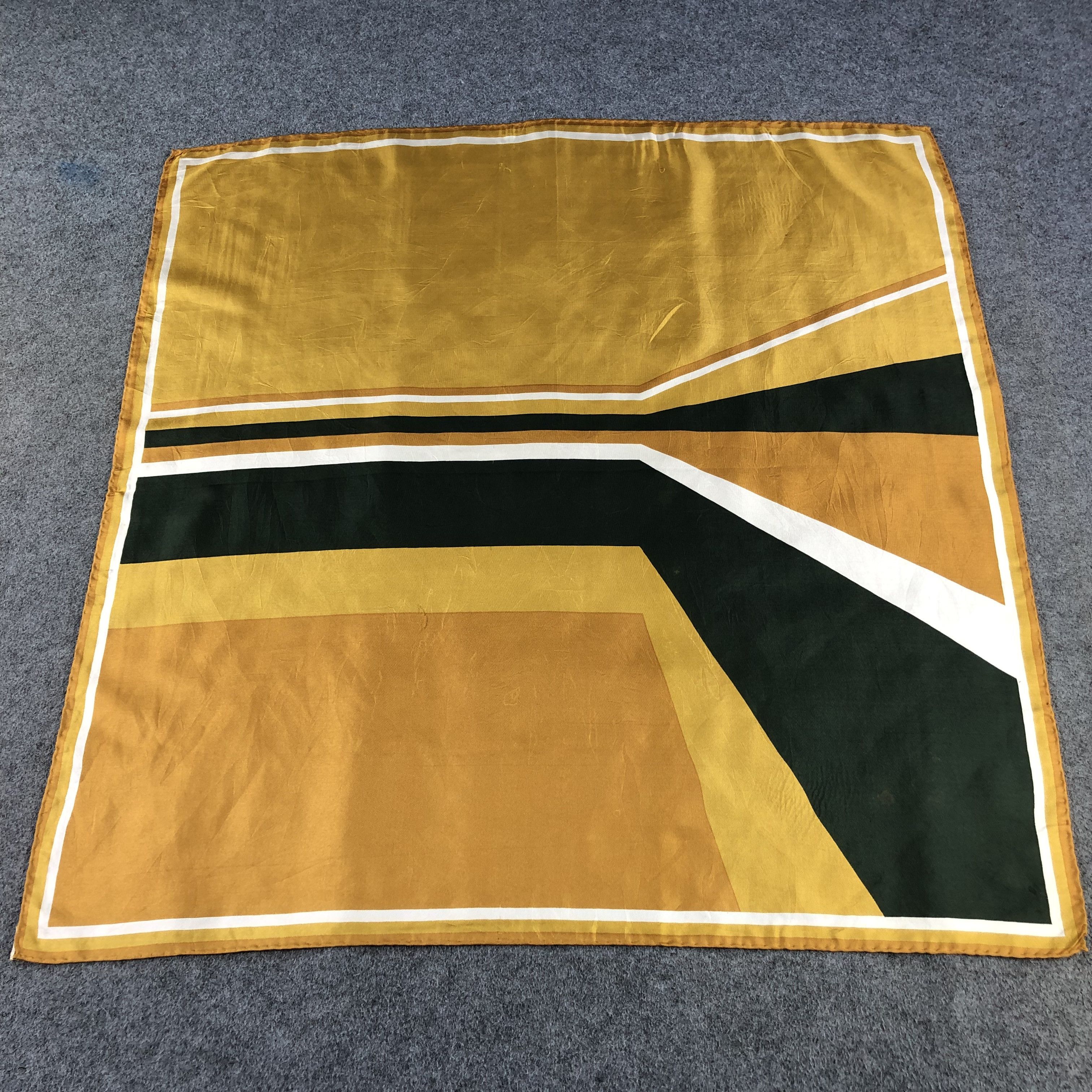 Japanese Brand Abstract Hand Rolled Silk Scarf M900 Size ONE SIZE - 1 Thumbnail