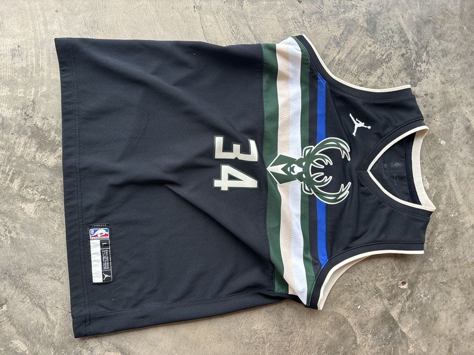 Giannis Black Jersey Giannis Antetokounmpo Milwaukee Bucks Jersey