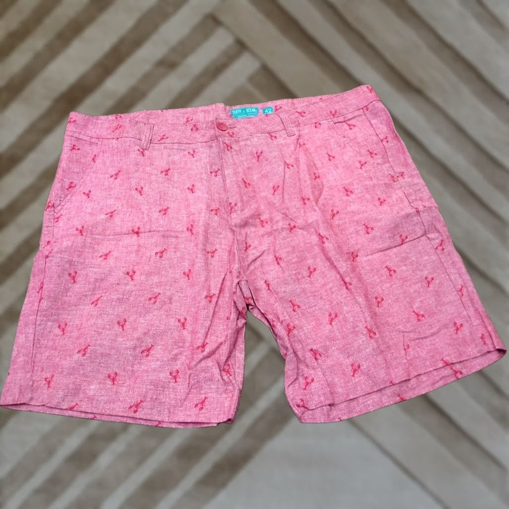 Vintage Tenth and Ocean Men’s Shorts 42 Red Linen Cotton Blend Lobster Print Chino Waist 42 Regular Mens Size US 42 / EU 58 - 1 Thumbnail