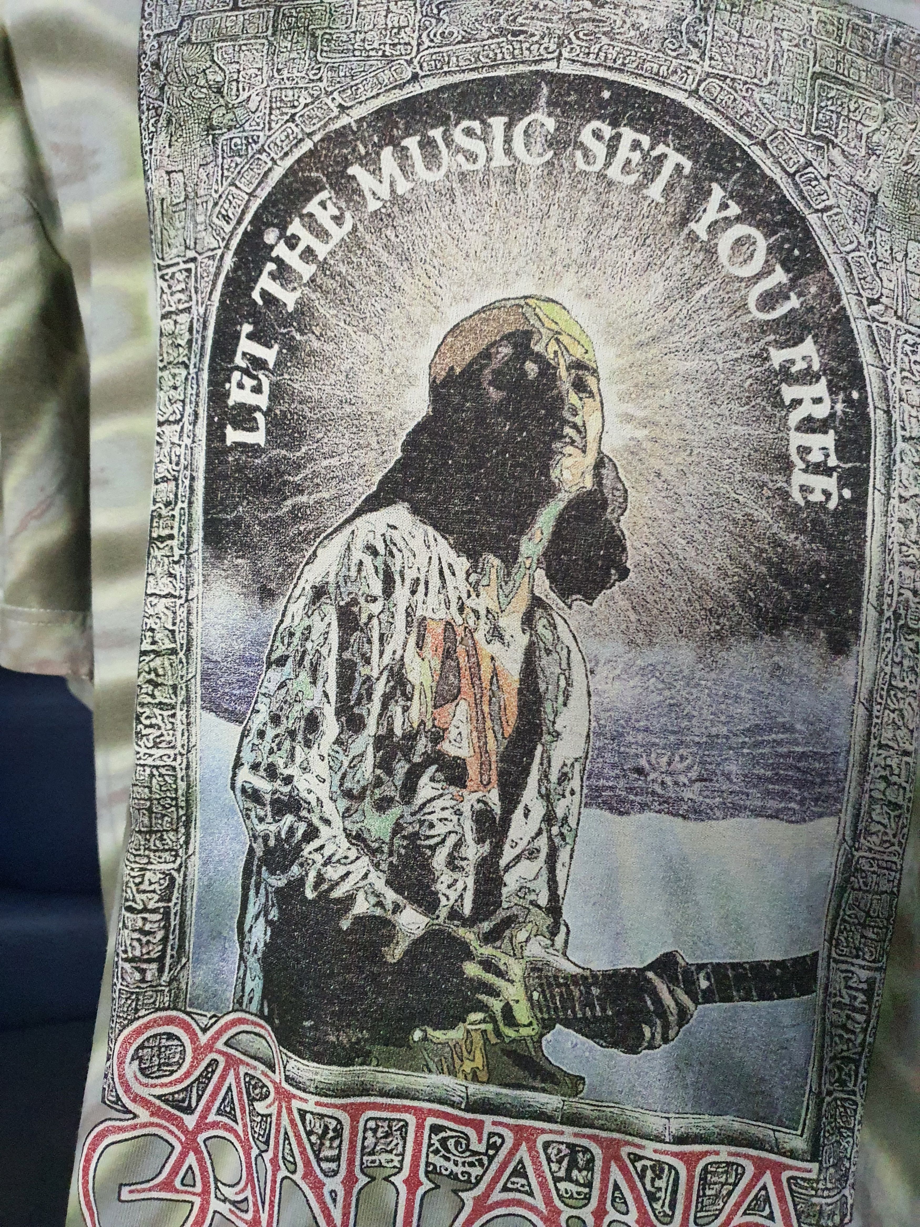 Band Tees Vintage Tees Santana Size US L / EU 52-54 / 3 - 2 Thumbnail