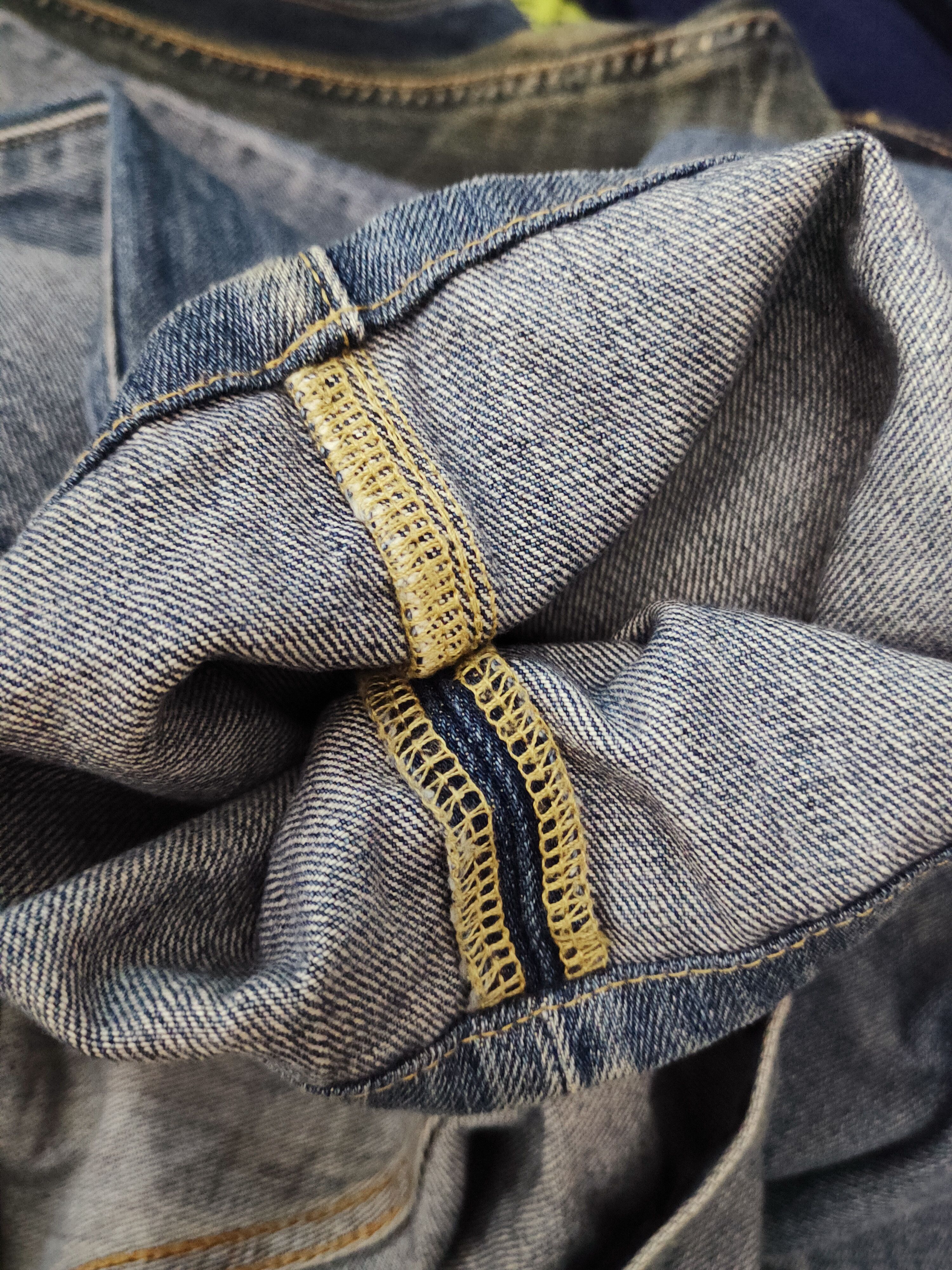 Japanese Brand Uniqlo Blue Faded Distressed Ripped Jeans #S2718 Size US 37 - 13 Thumbnail