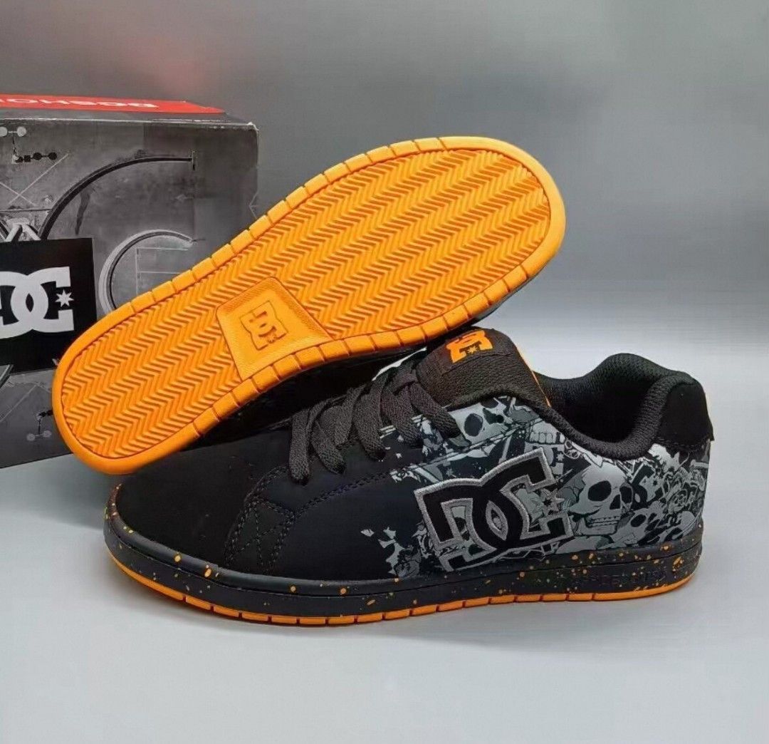 DC dc graffi grunge ghostface skater shoes Size US 8.5 / EU 41-42 - 2 Thumbnail