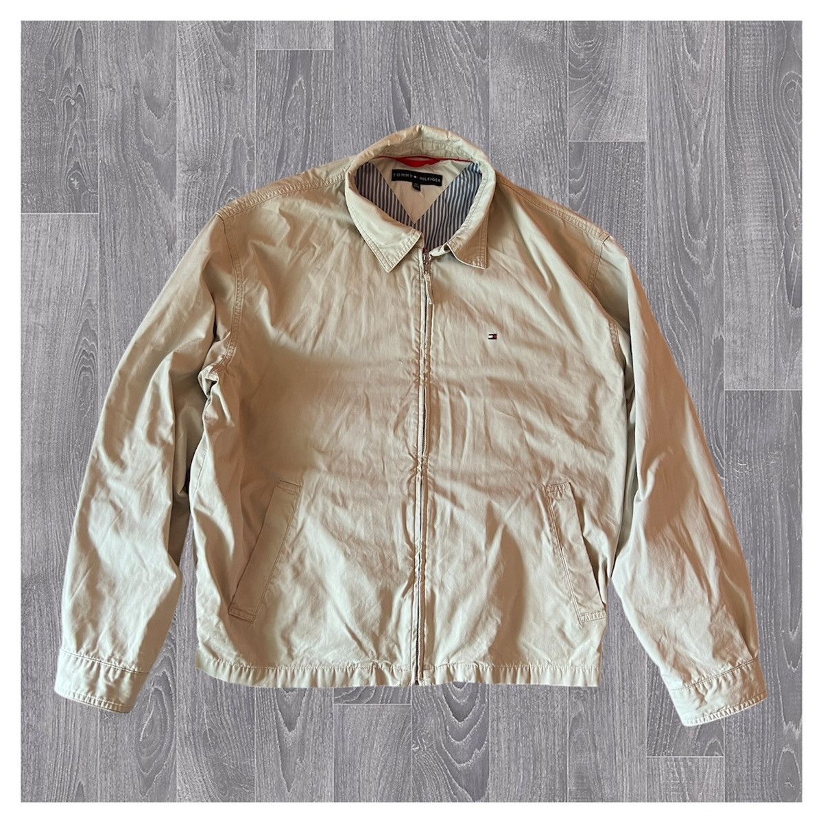 Tommy Hilfiger Tommy Hilfiger Beige Lightweight Jacket – Men’s Size M Size US M / EU 48-50 / 2 - 1 Thumbnail