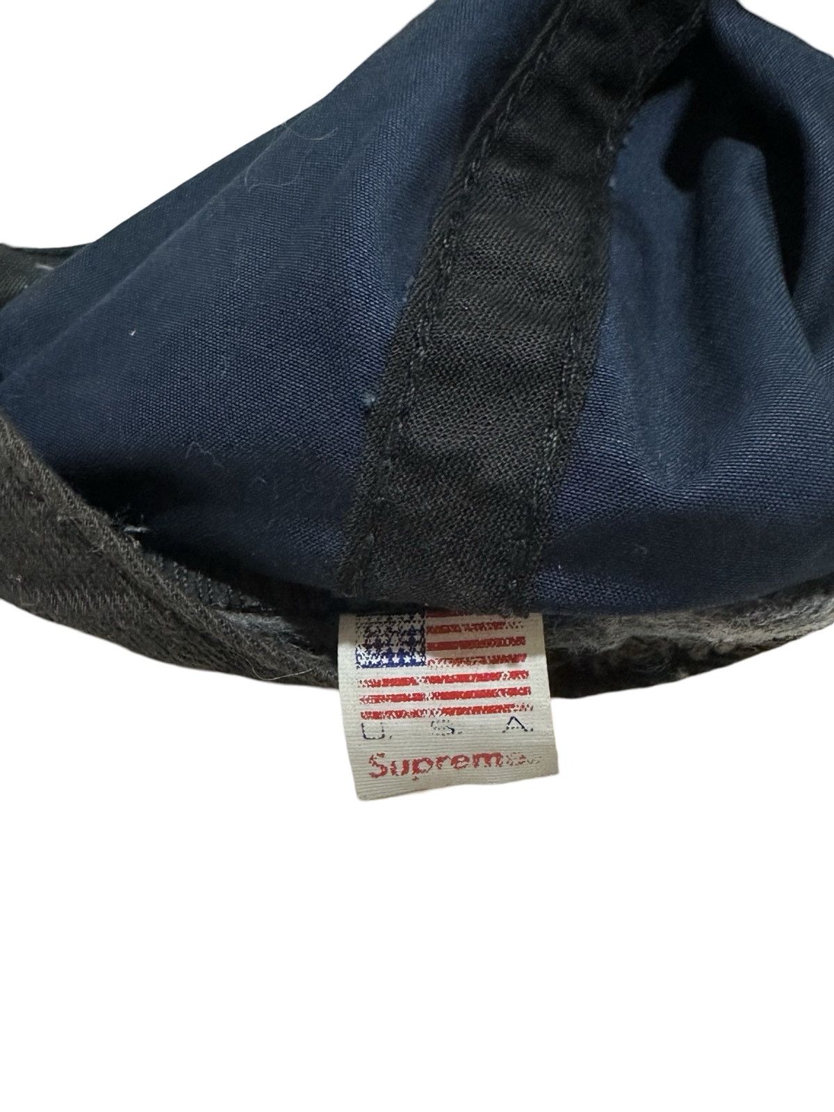 Budweiser × Supreme × Vintage 🔥FINAL DROP🔥Rare Supreme X Budweiser 5 Panel cap SS 2009 Size ONE SIZE - 8 Thumbnail