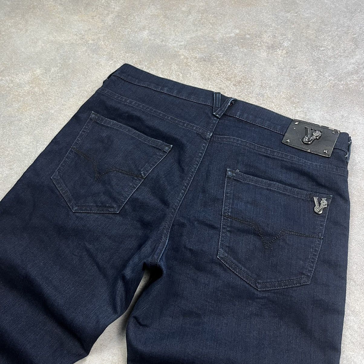 Versace Versace Jeans Dark Blue metal logo Jeans - Luxury Size US 31 - 3 Thumbnail