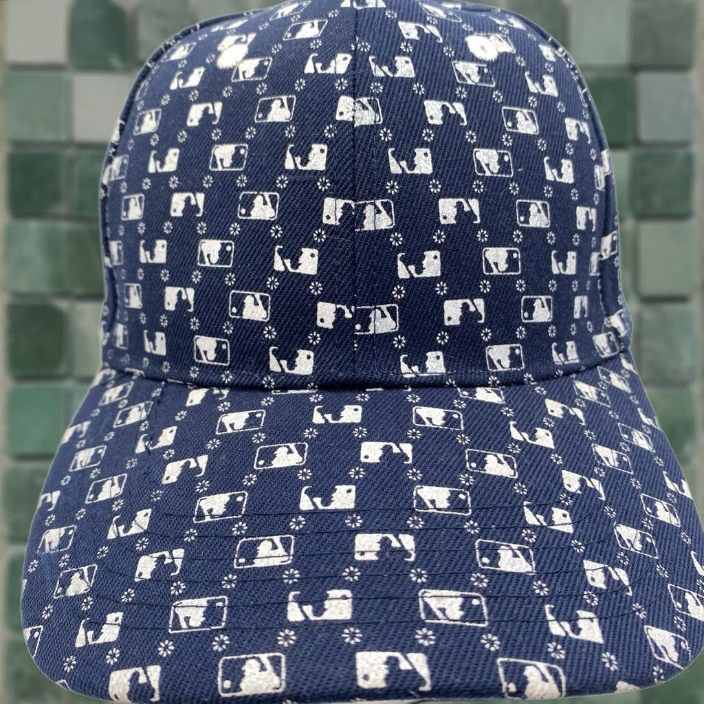 MLB VTG Original MLB All Over Logo Baseball Cap Hat Navy Blue Sz 7 1/4 Size ONE SIZE - 1 Thumbnail
