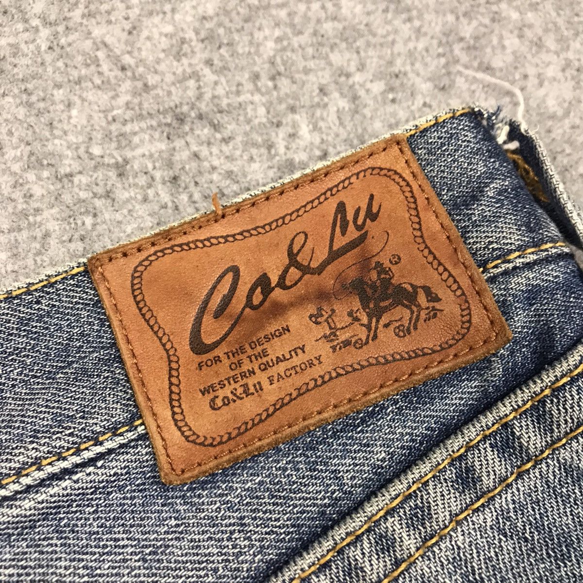 Japanese Brand DISTRESSED DENIM CO.LU JAPANESE JEANS PANTS 147 Size US 30 / EU 46 - 12 Thumbnail