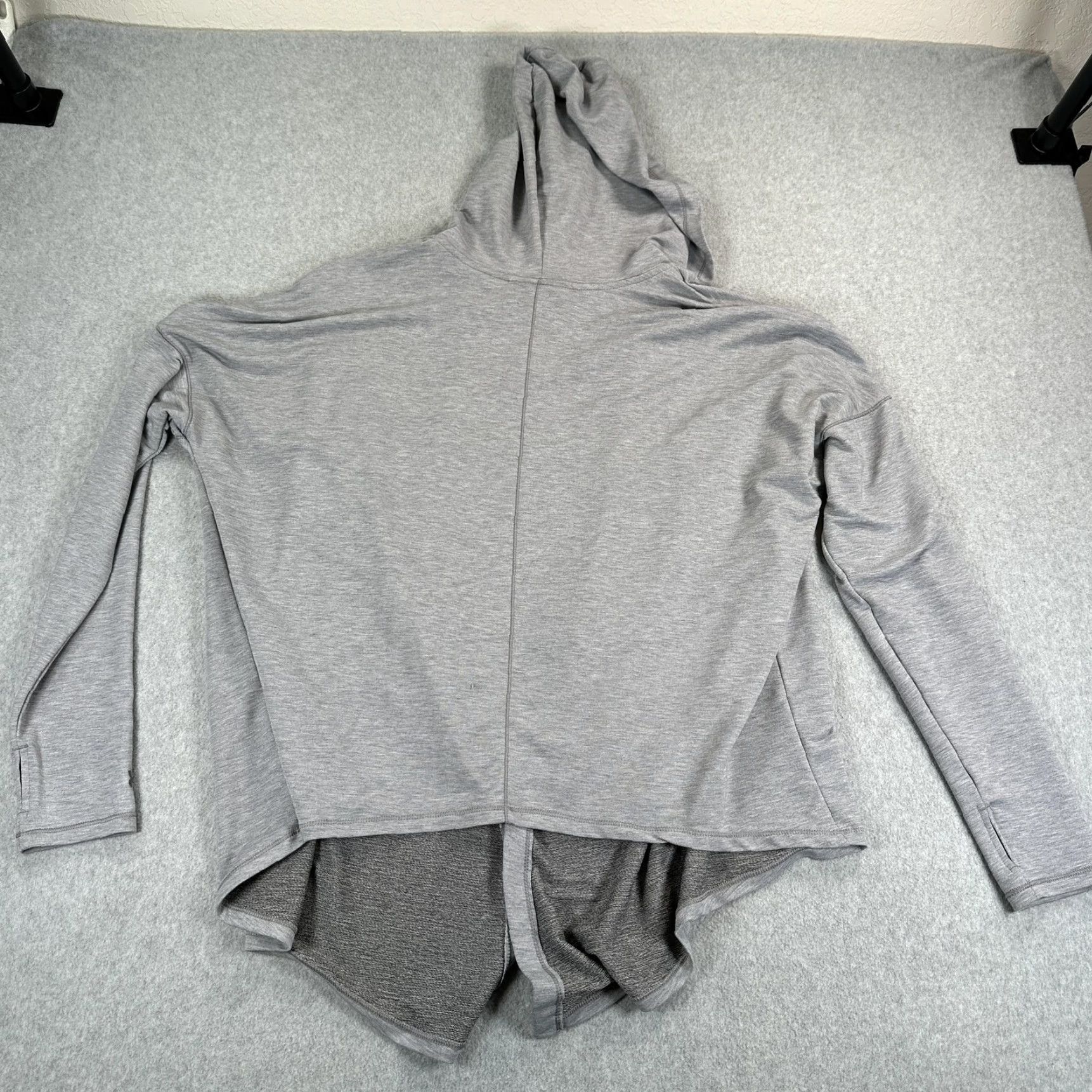 Under Armour Under Armour Hoodie Womens XL Gray Open Front Lightweight Loose Cardigan Shirt (Hooded) Size XL / US 12-14 / IT 48-50 - 5 Thumbnail