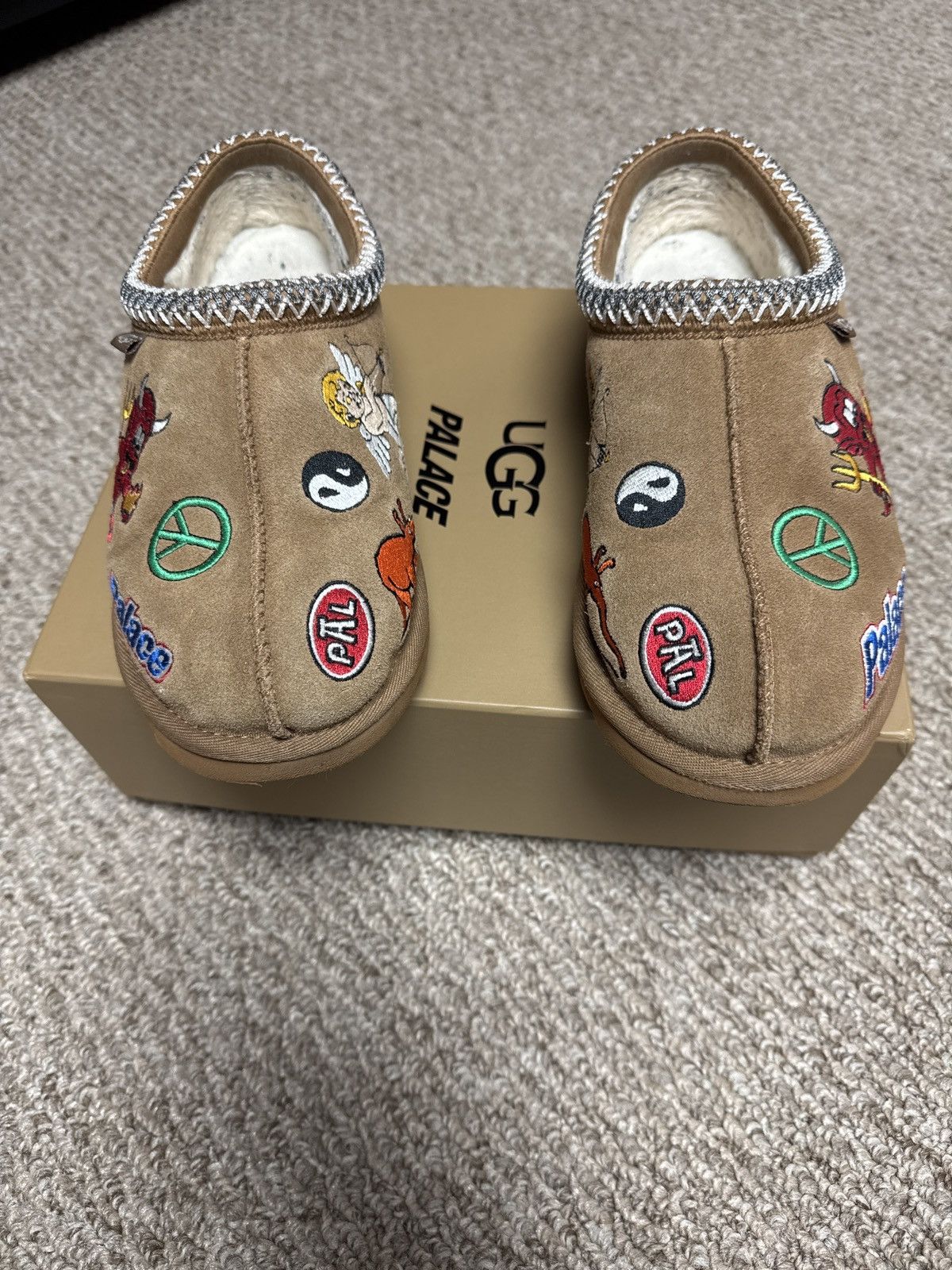 Palace × Ugg Palace x Ugg Tasmans Size US 8 / EU 41 - 1 Thumbnail