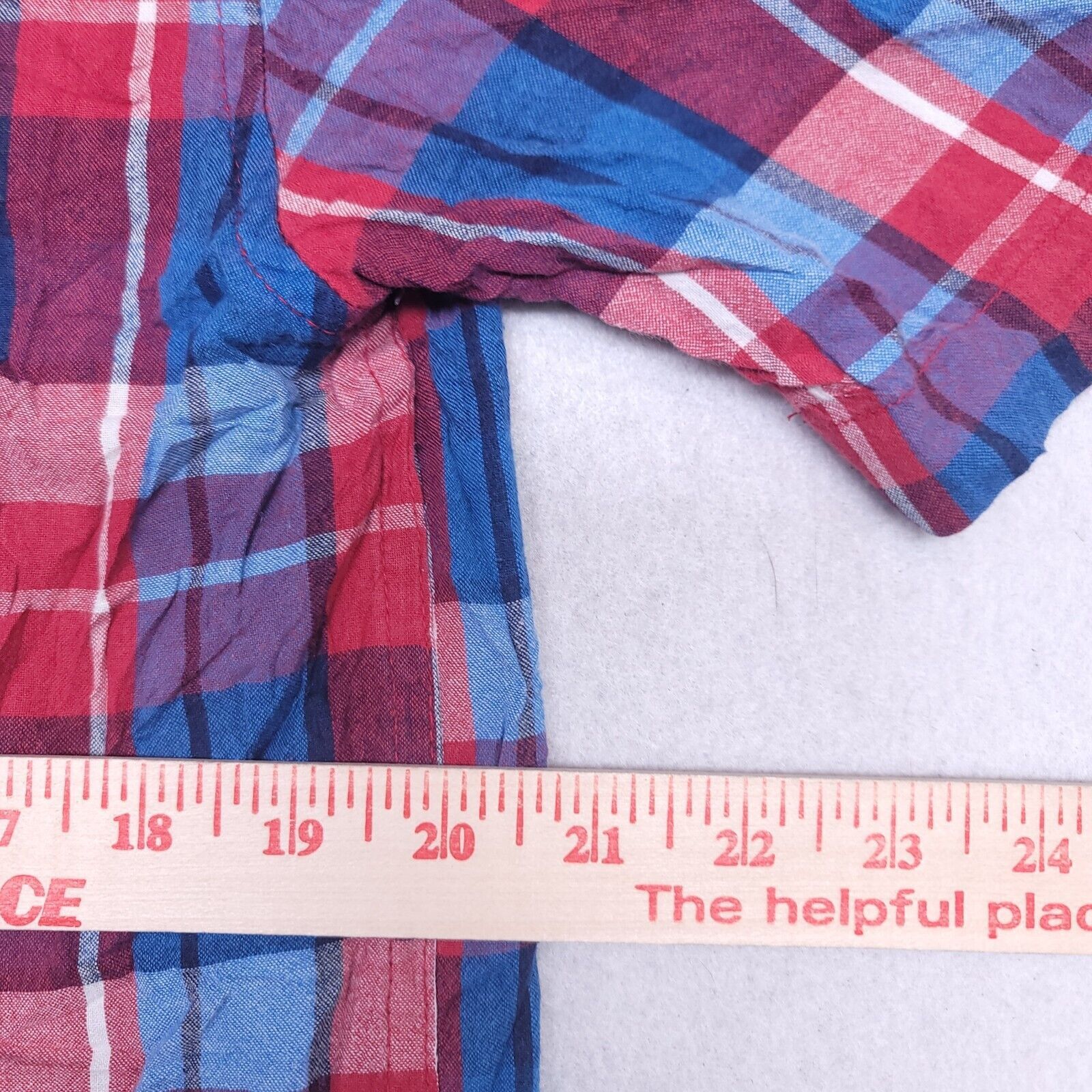 St. Johns Bay St Johns Bay Tartan Flannel Button Up Shirt Mens Size M Red Size US M / EU 48-50 / 2 - 8 Thumbnail