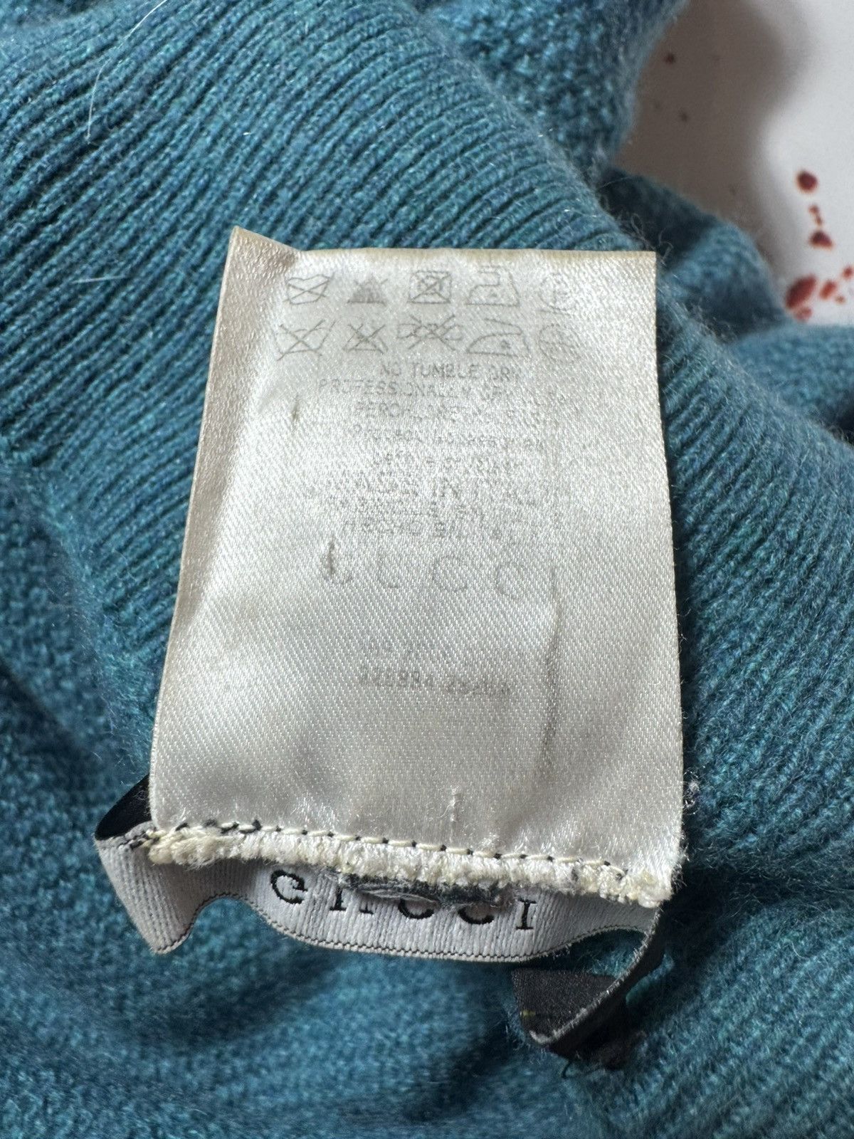 Gucci vintage guchi sweater with big logo 100% wool Size M / US 6-8 / IT 42-44 - 8 Thumbnail