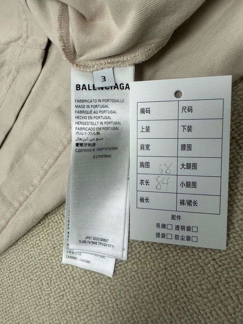 Balenciaga Balenciaga Monogrammed printed crew neck pullover short sl Size US M / EU 48-50 / 2 - 5 Thumbnail