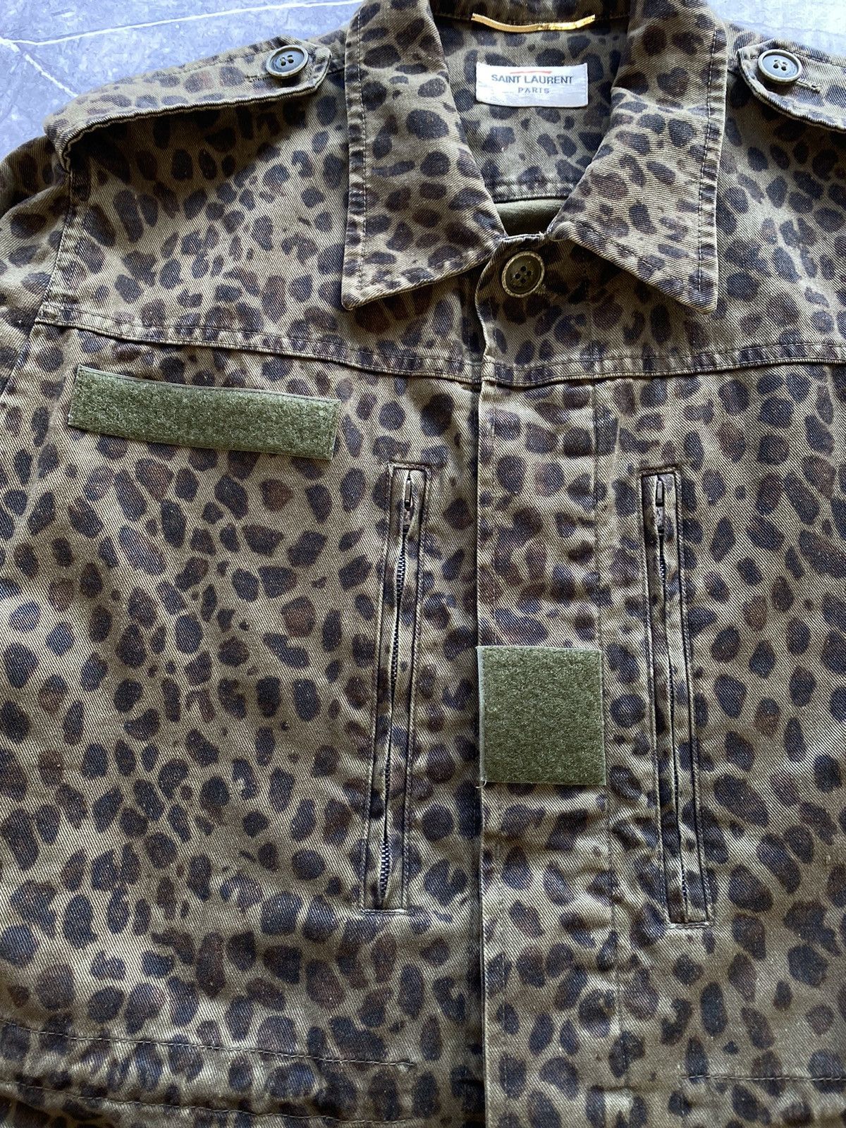 Saint Laurent Paris × Yves Saint Laurent Rare Saint Laurent Paris Leopard Print Military Jacket Y2K Size US M / EU 48-50 / 2 - 6 Thumbnail